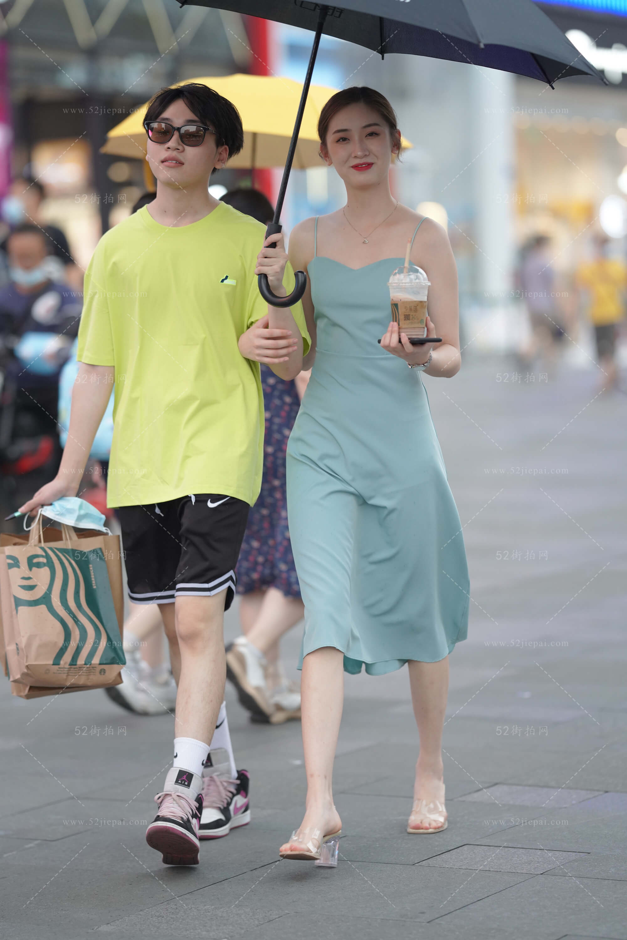 高清吊带写真集，一次看够（2）-姐姐白又白