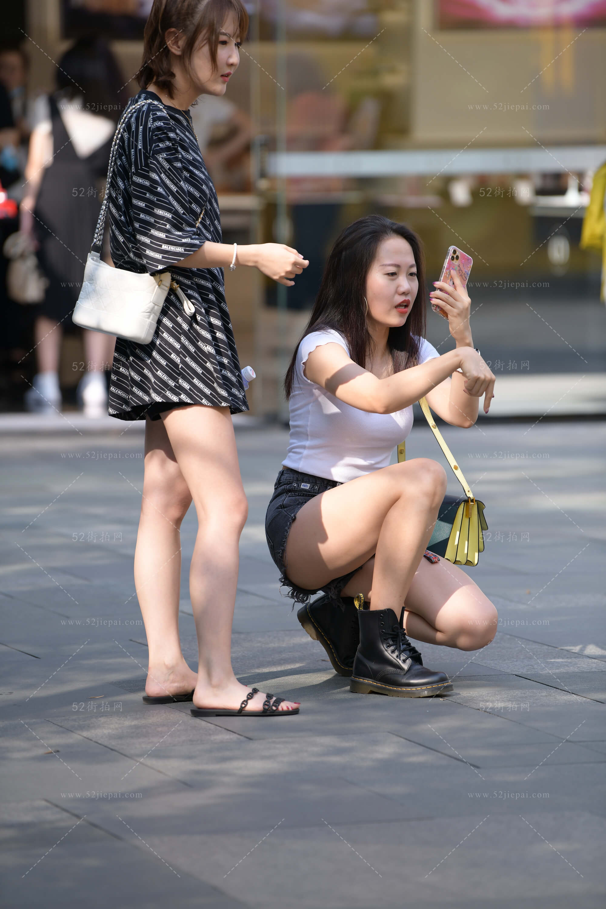 美腿美图合集,壁纸级画质(23)