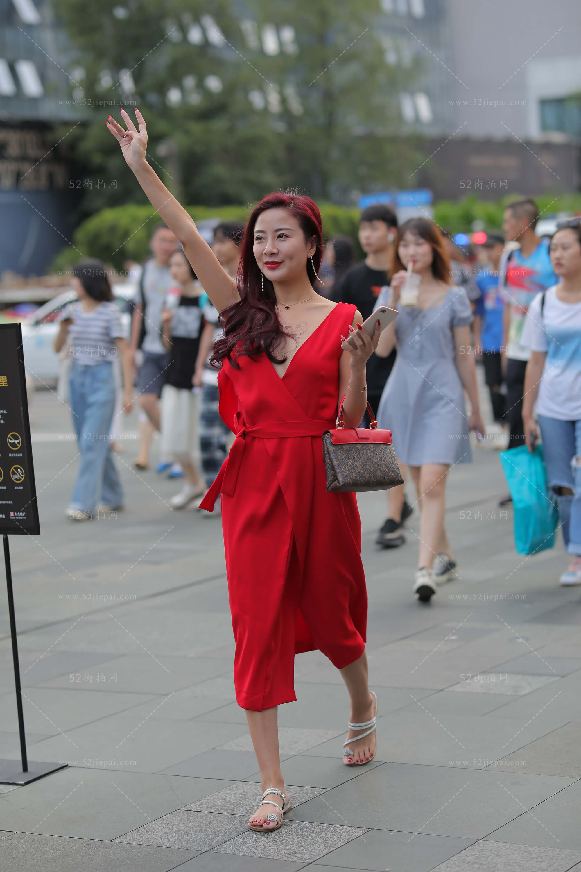 街拍高清图集,收藏级画质(76)-姐姐白又白