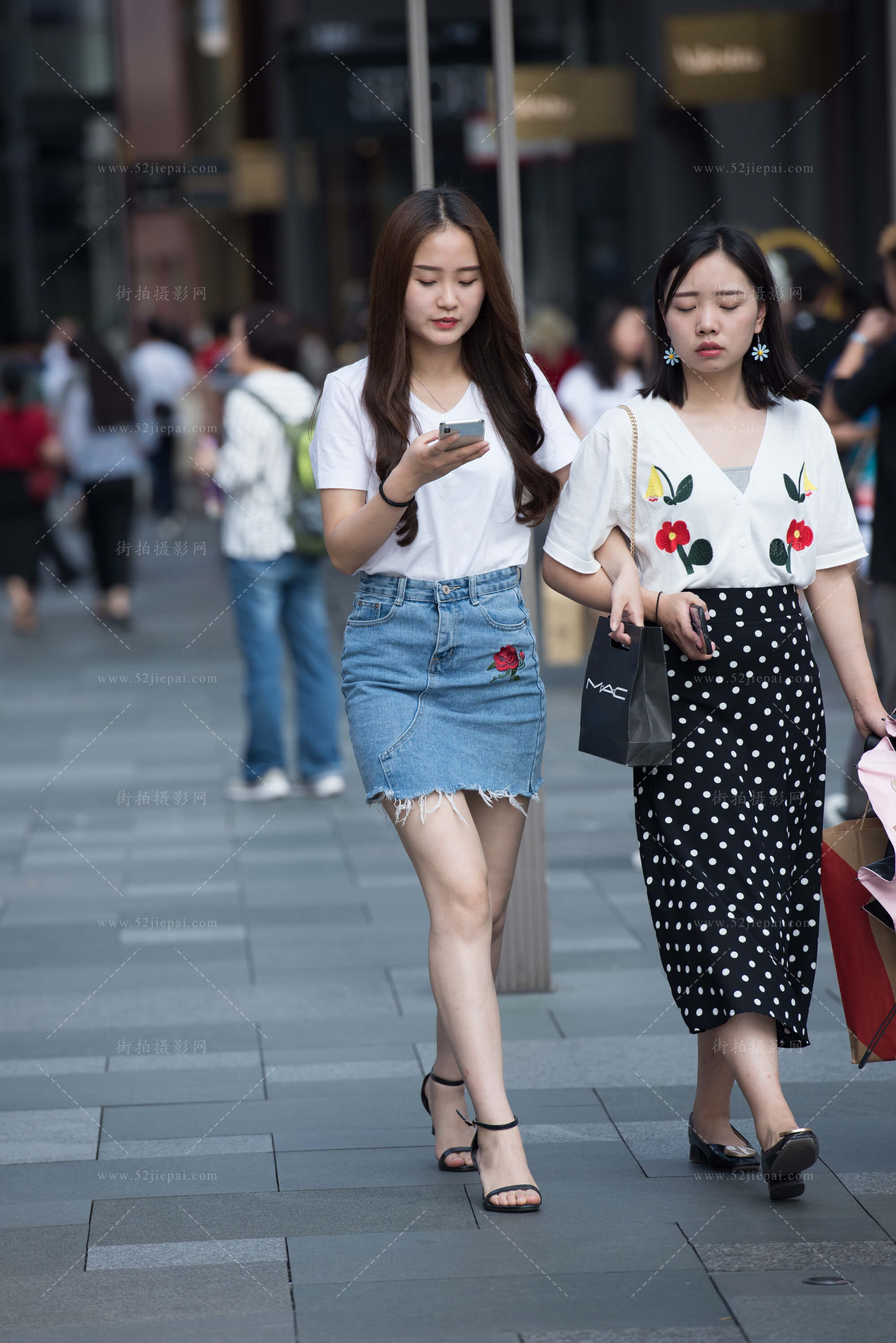 街拍高清图集，细节拉满（85）-姐姐白又白