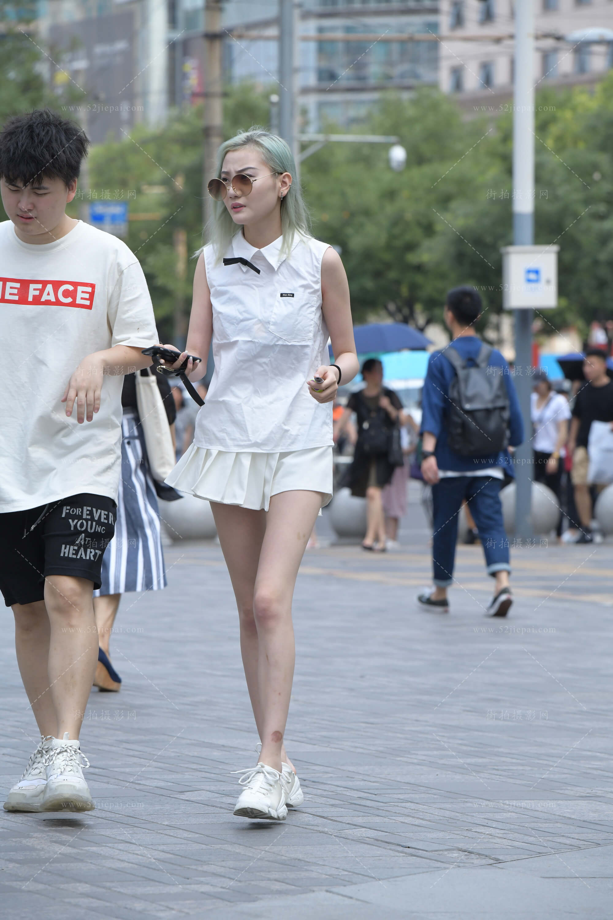 白裙高清图集，收藏级画质（5）-姐姐白又白