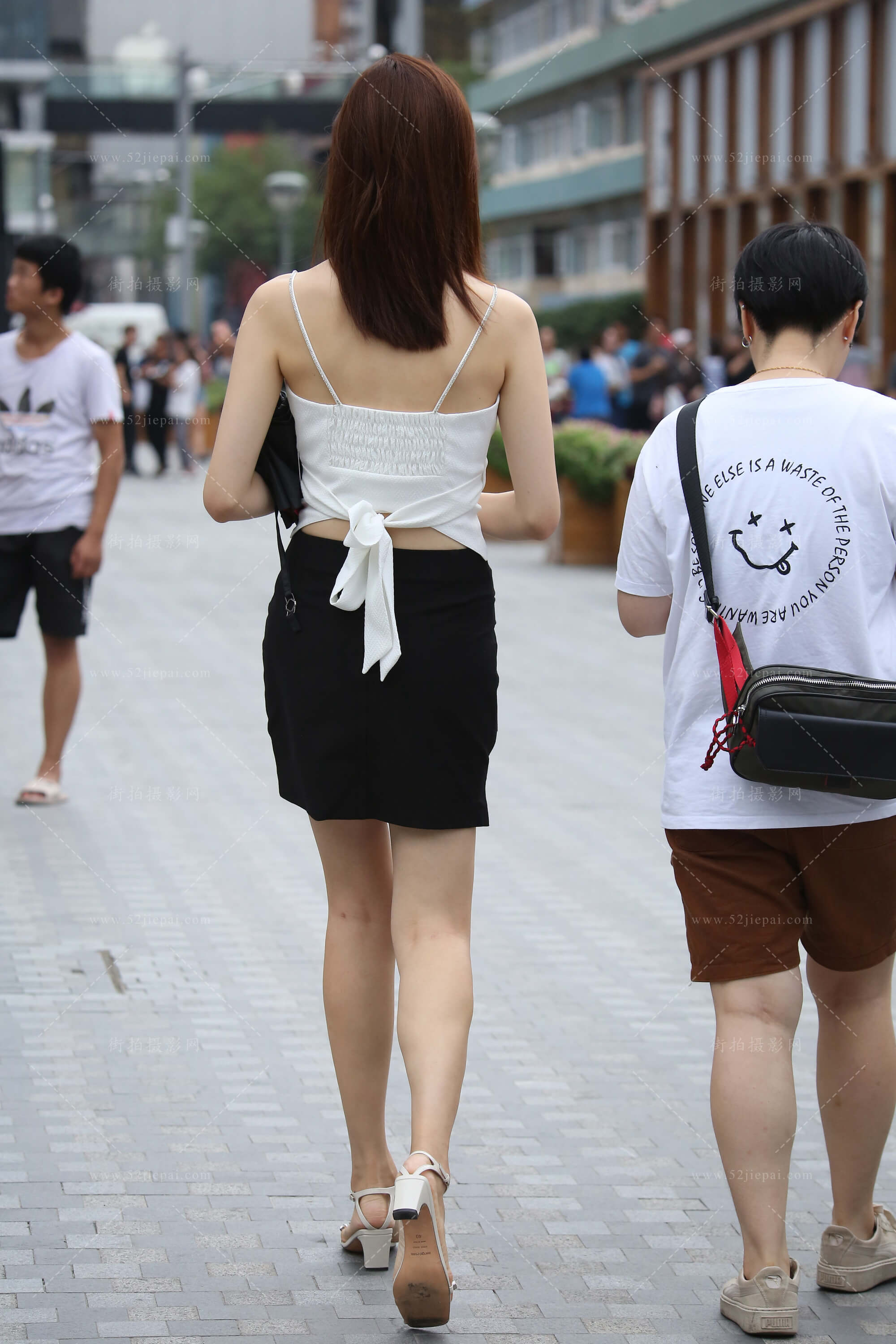 高清吊带写真集,一次看够(7)-姐姐白又白