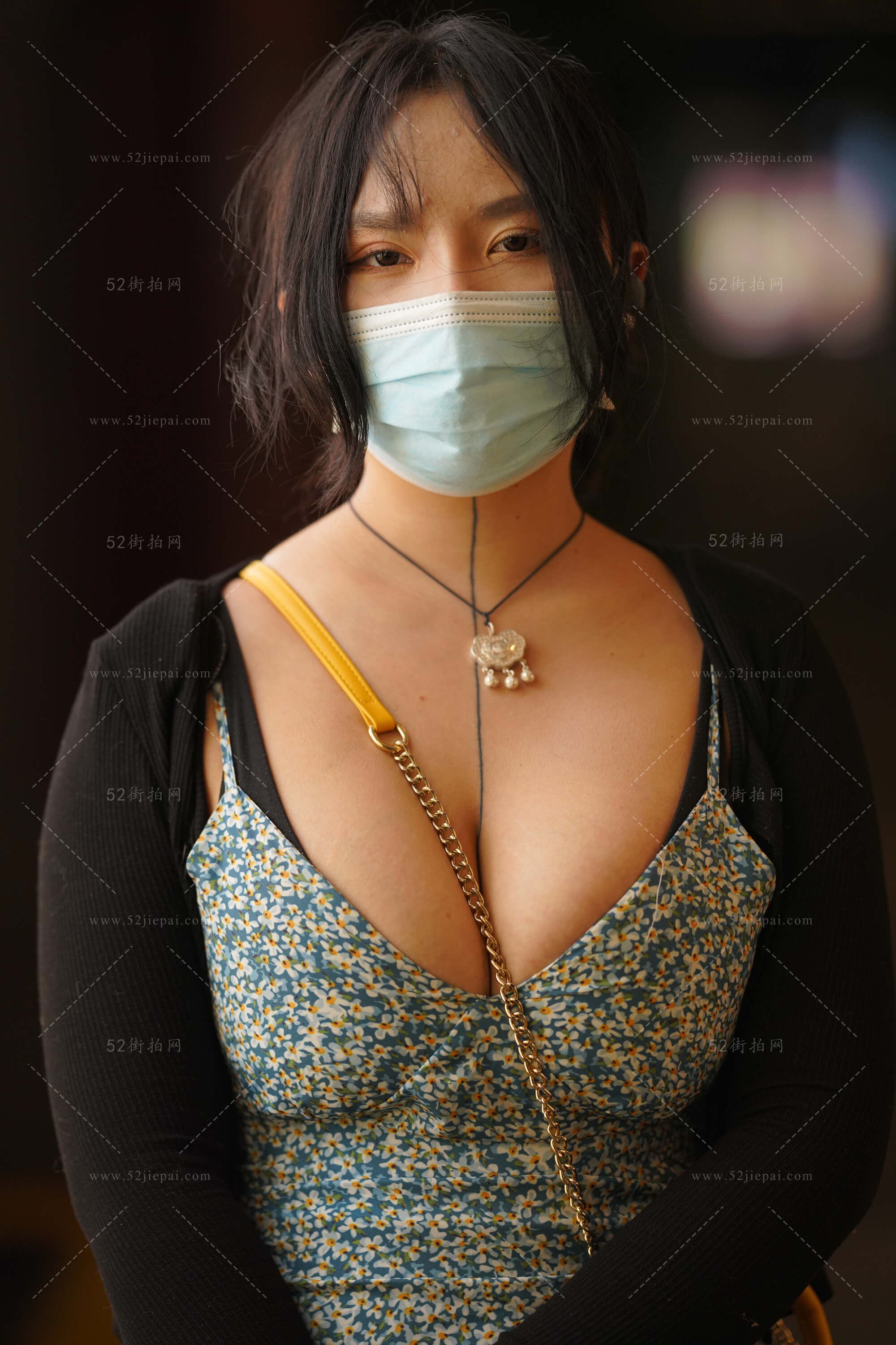 爆款吊带写真,超清无水印-姐姐白又白