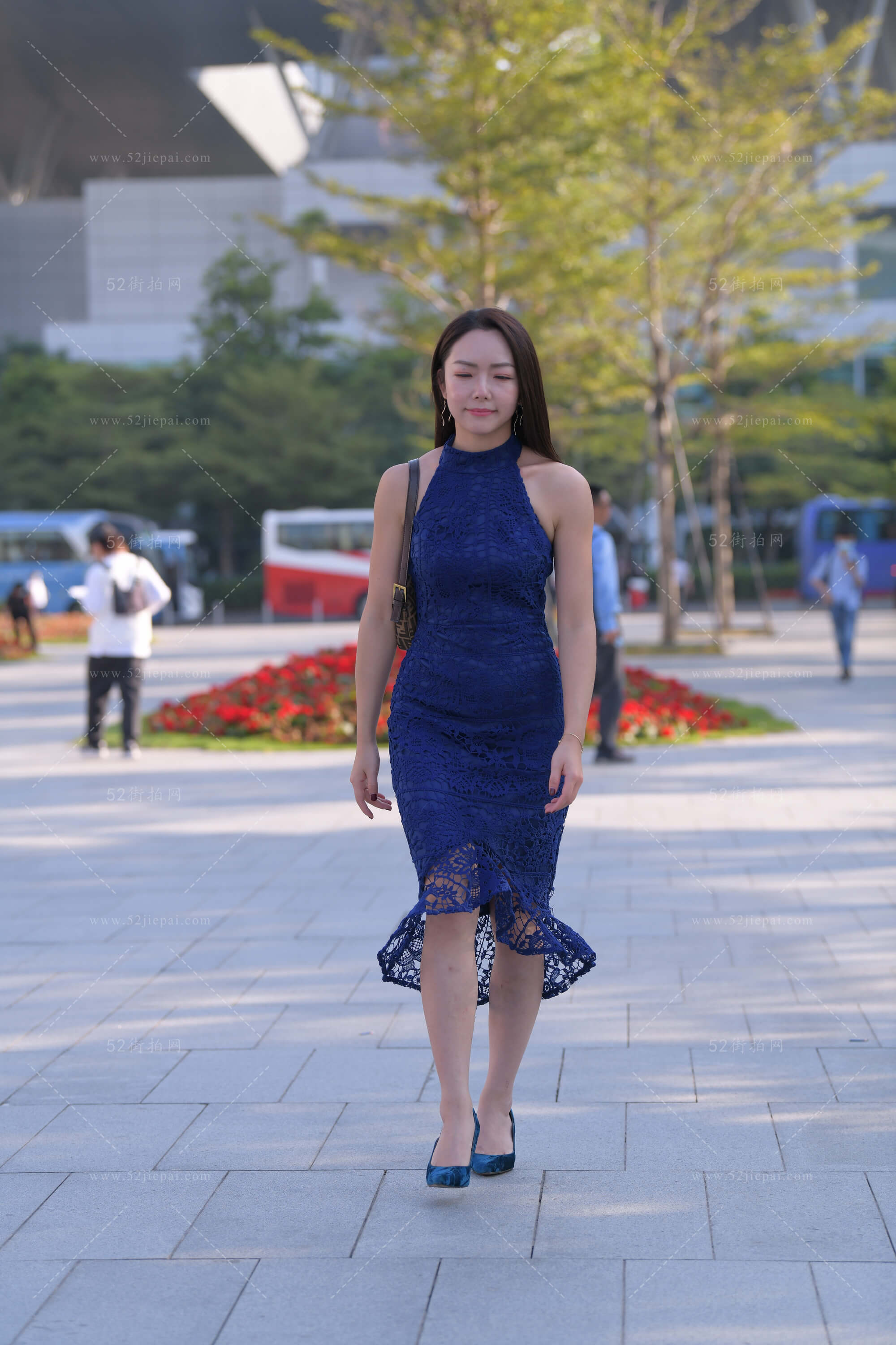 人气街拍写真,超清无水印(44)-姐姐白又白
