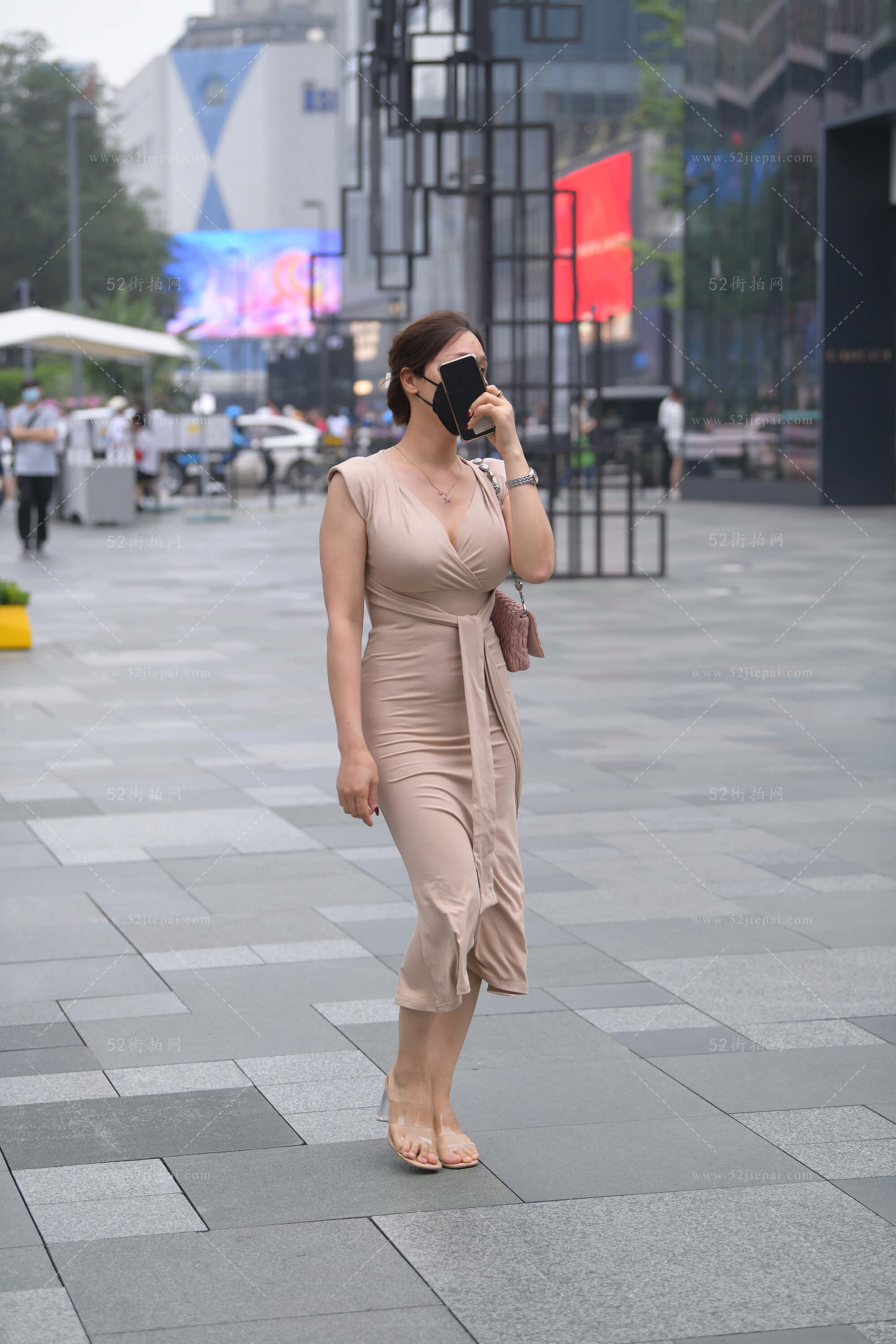 街拍高清图集,画质党必收(135)-姐姐白又白
