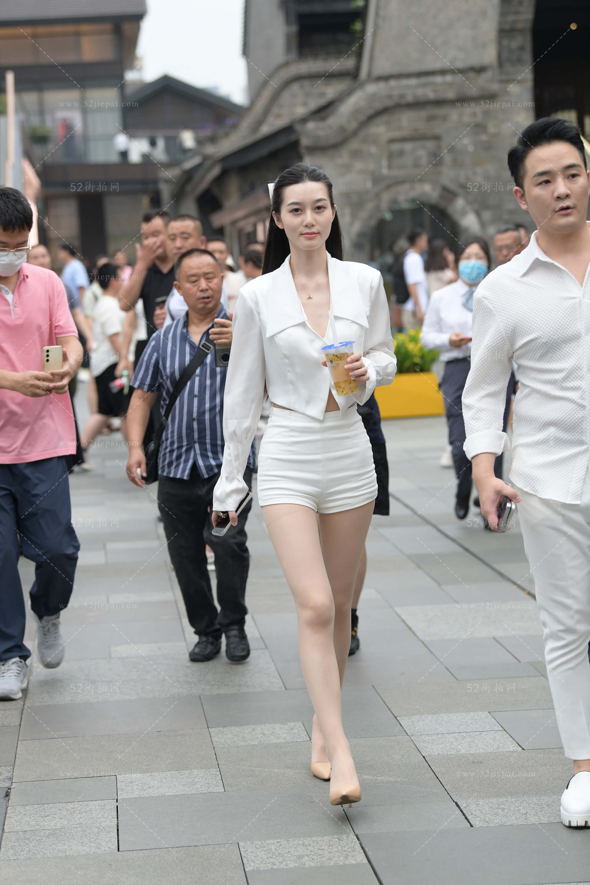 街拍主题高清写真,网盘速发(112)-姐姐白又白