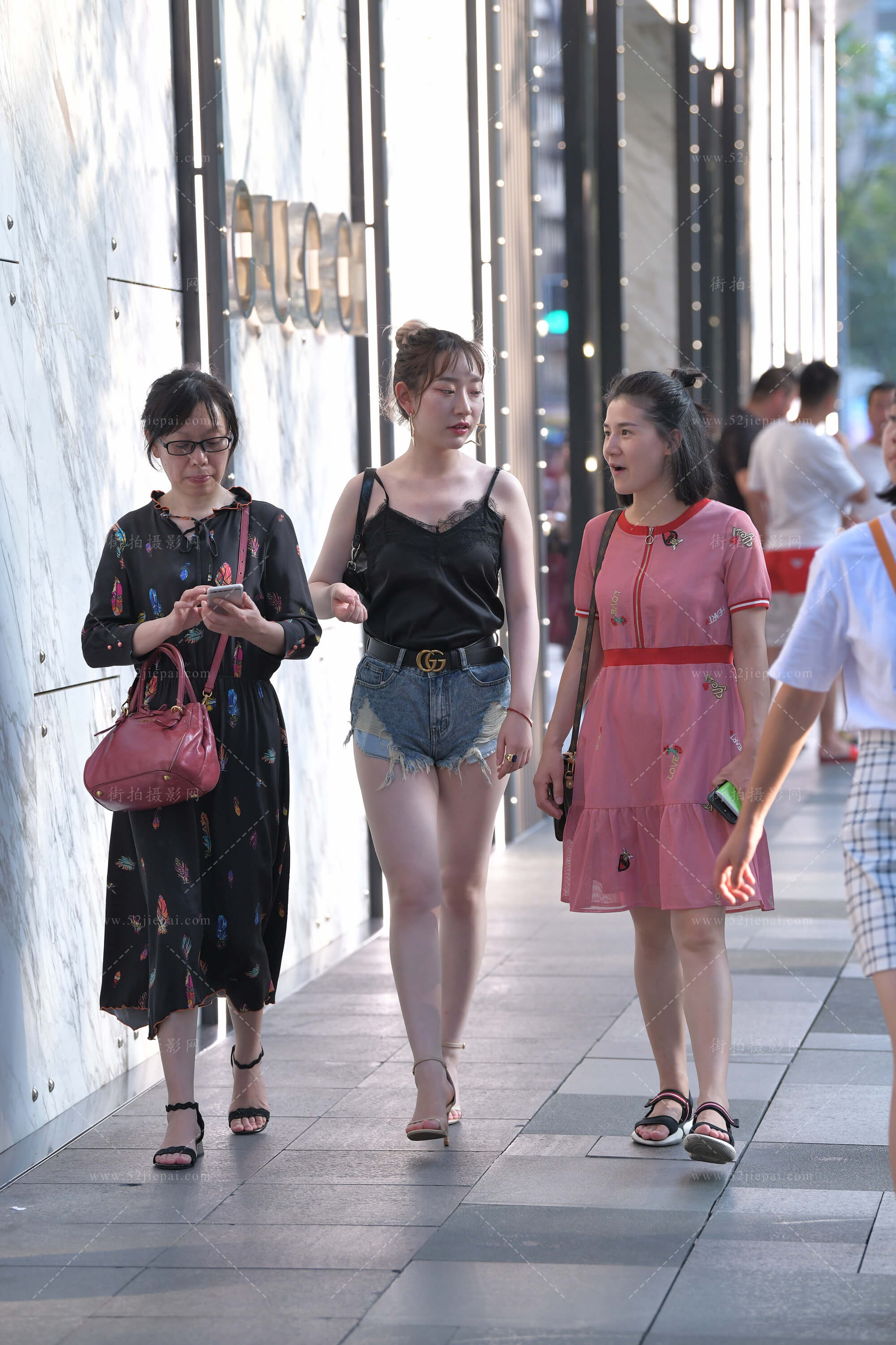 街拍高清图集，收藏级画质（161）