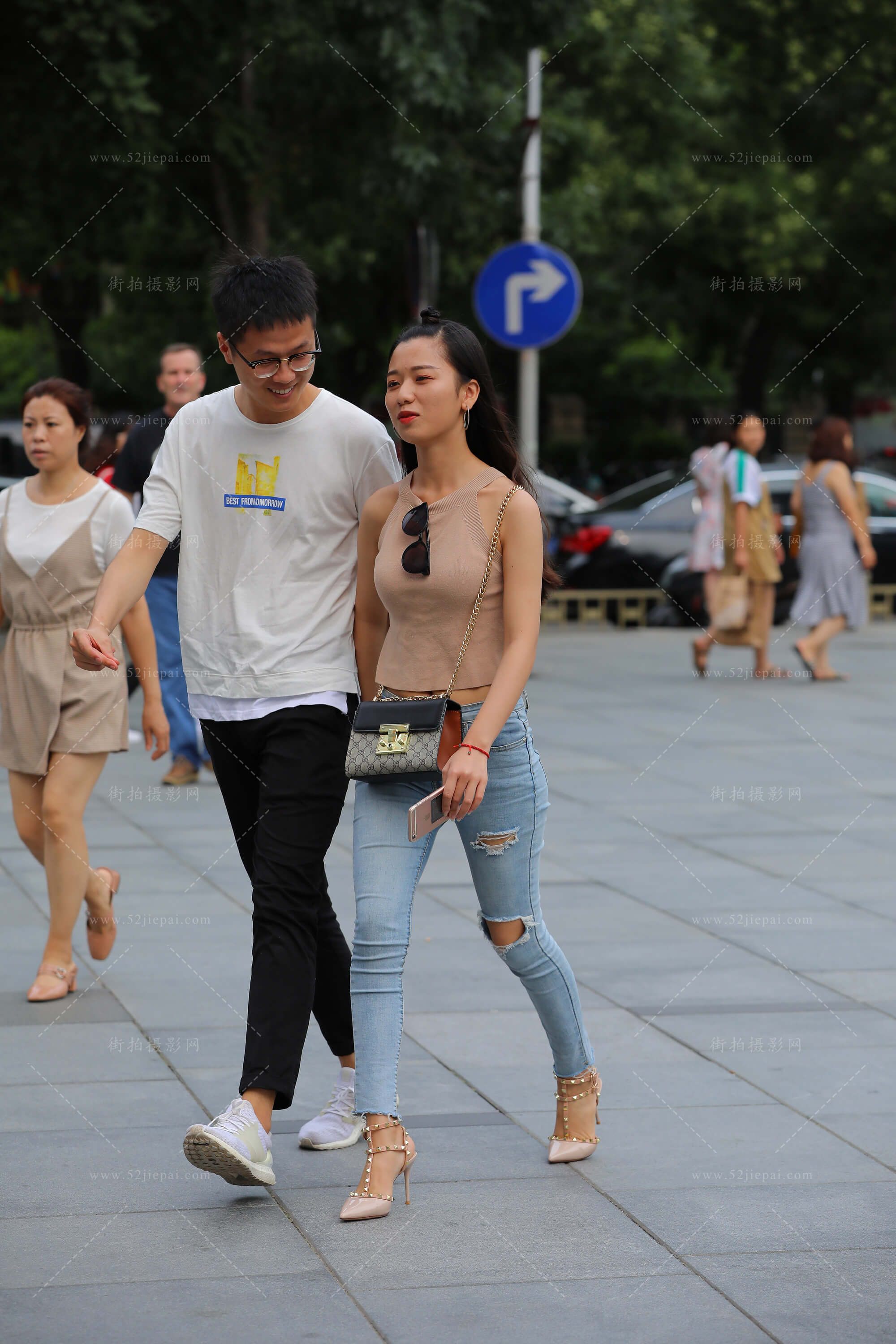 街拍高清图集，收藏级画质（178）-姐姐白又白