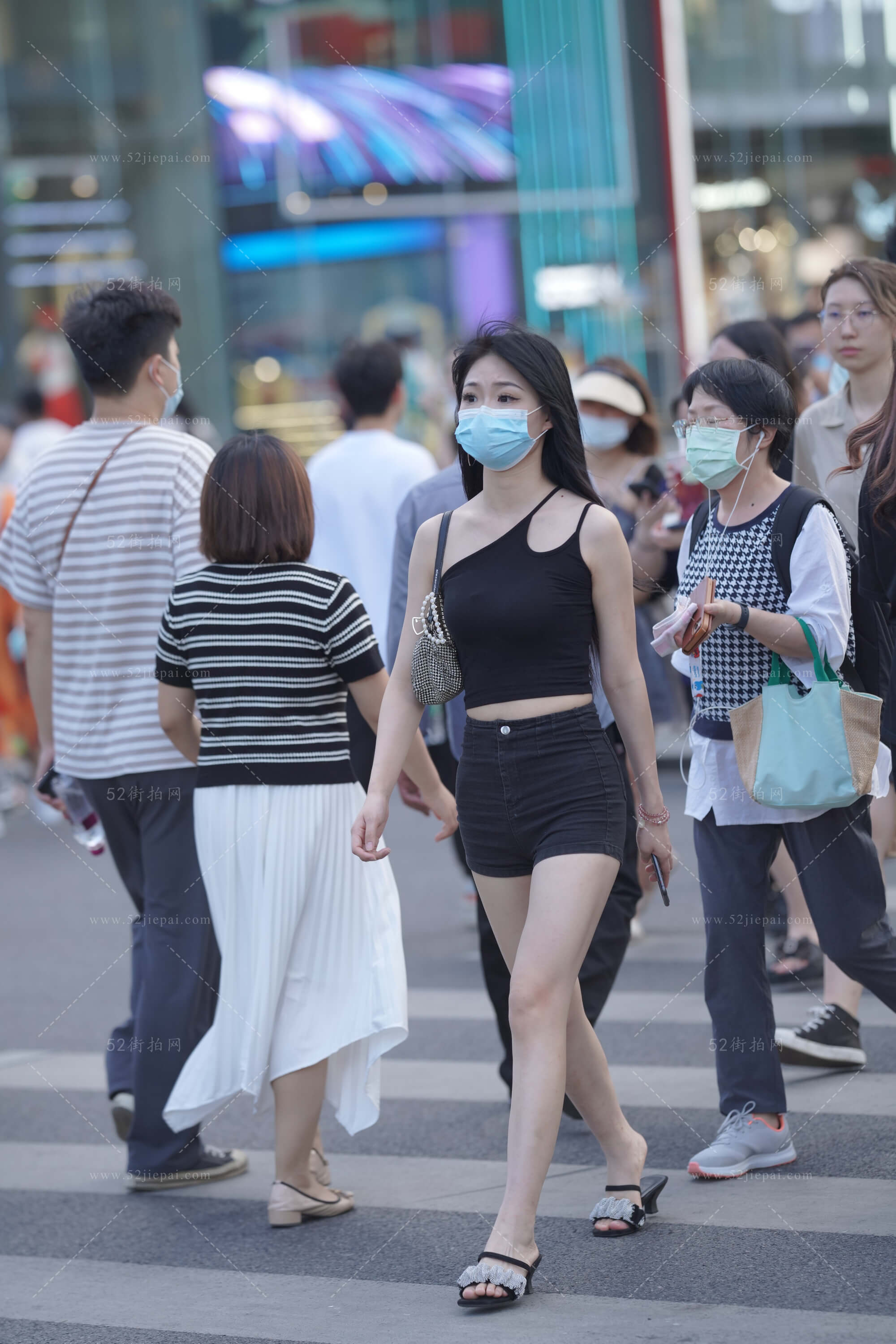 高清街拍写真集，画质细腻（55）-姐姐白又白