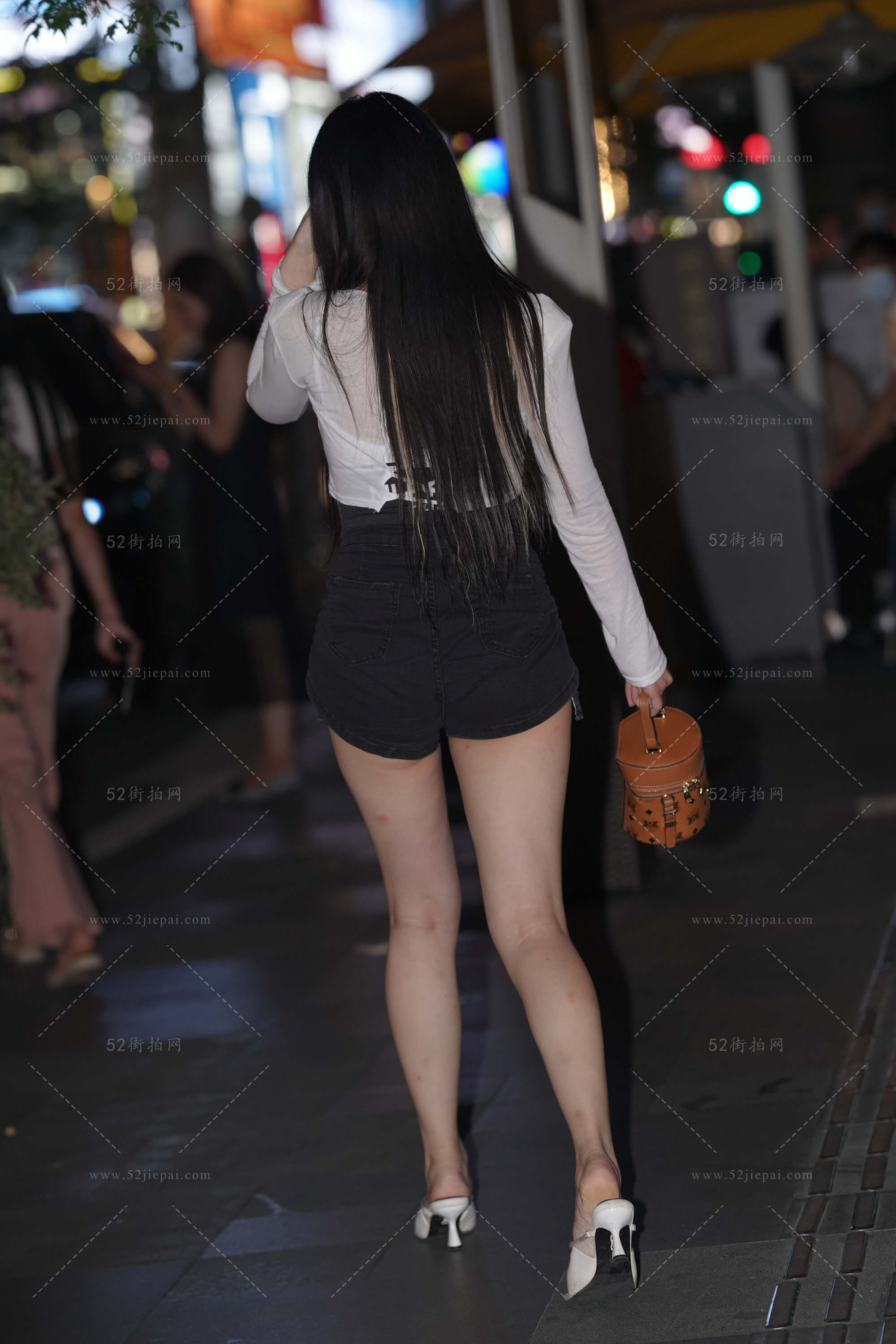 美腿美图合集，壁纸级画质（28）-姐姐白又白