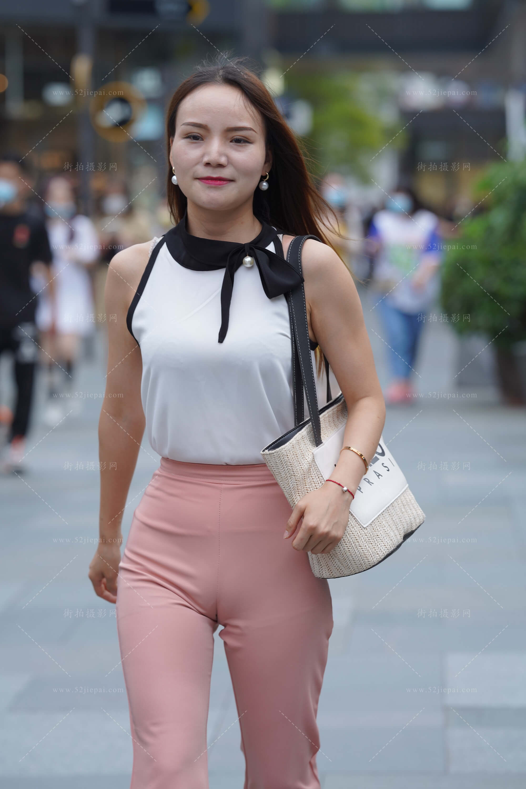 精选街拍写真,超清无水印(70)-姐姐白又白