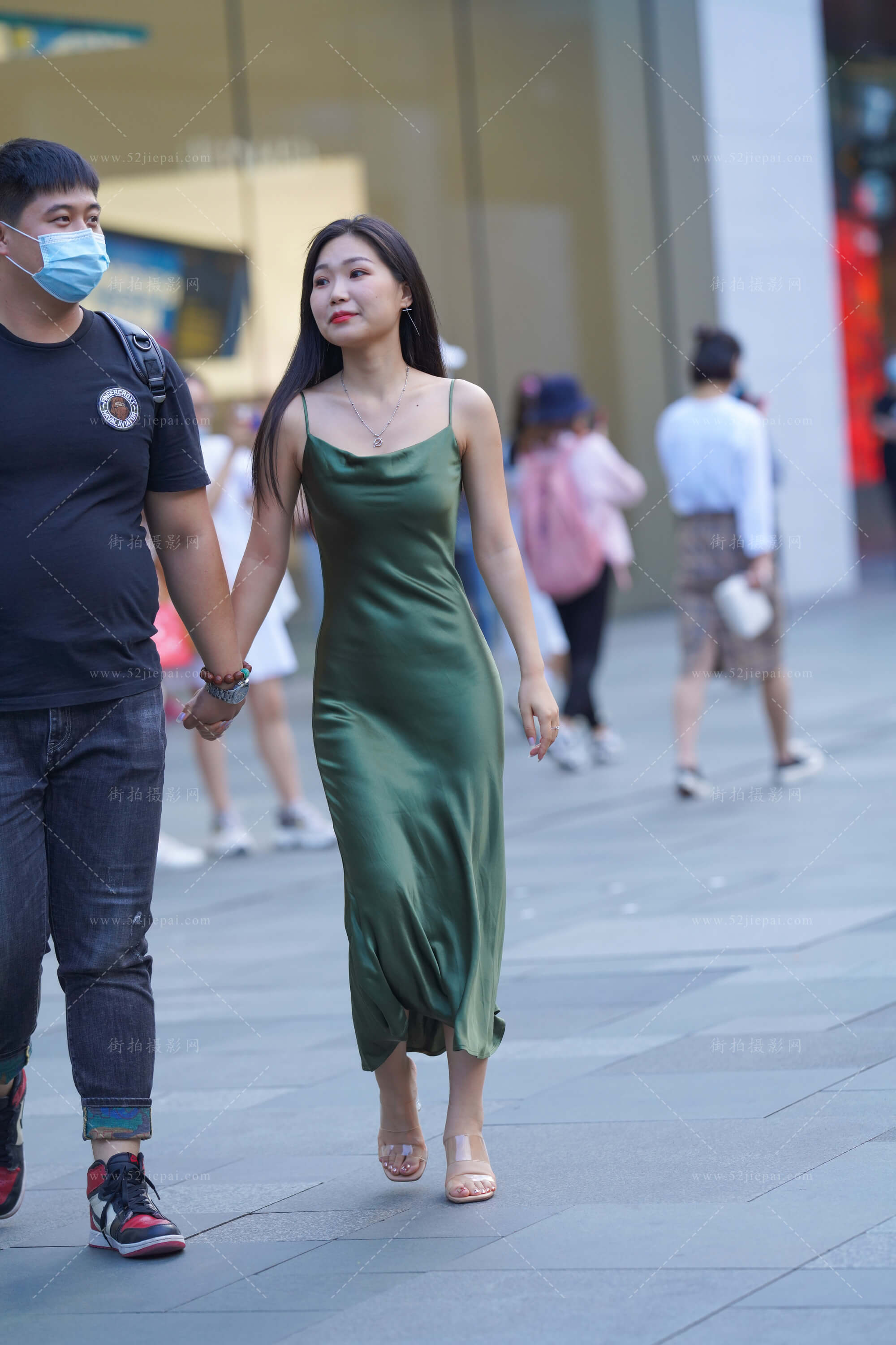 长裙高清图集，画质党必收（14）-姐姐白又白
