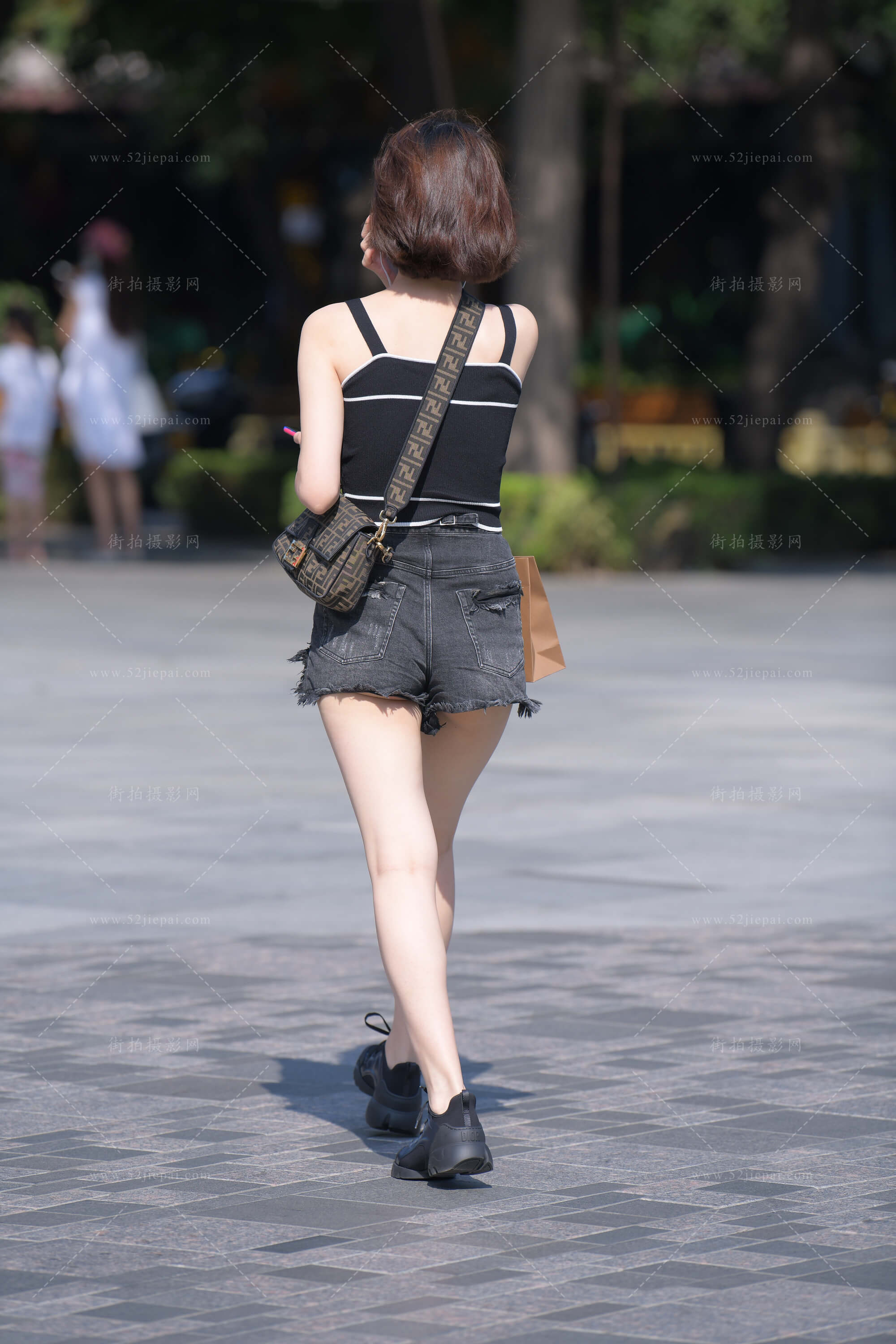 人气热裤写真，超清无水印（15）
