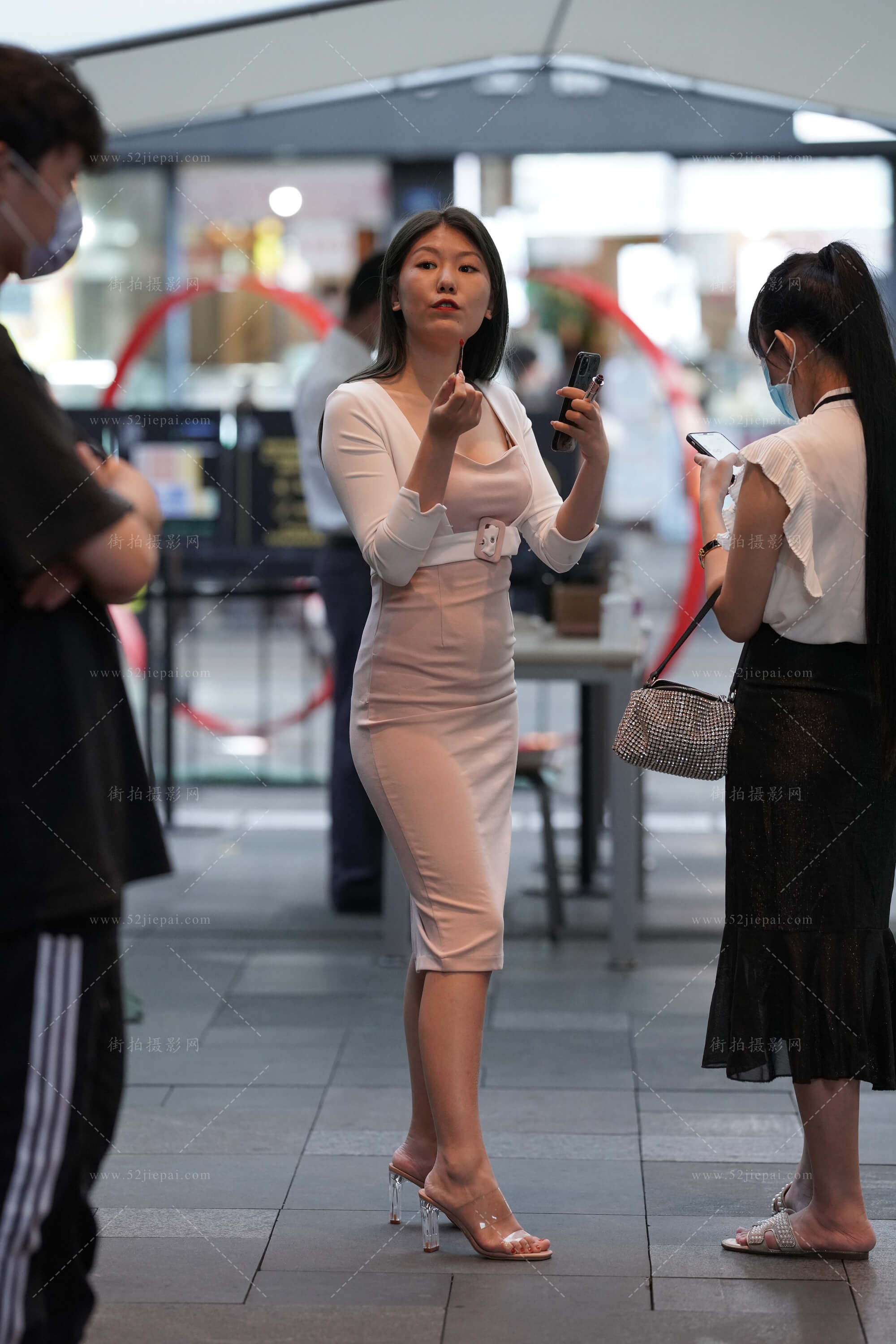精选街拍写真，超清无水印（91）-姐姐白又白