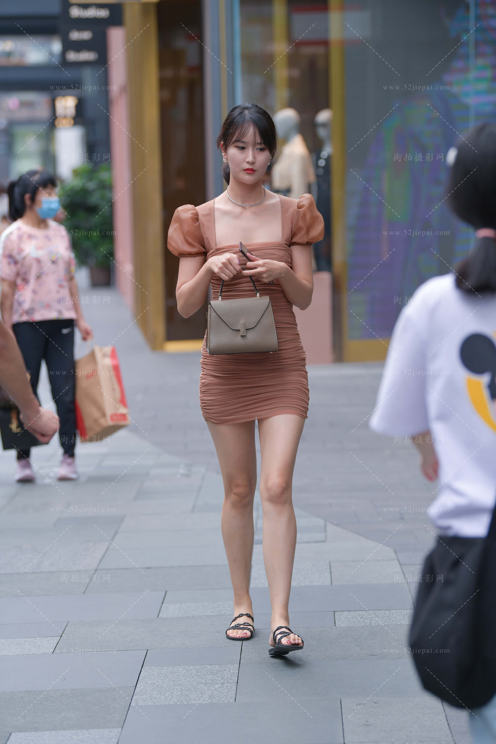 街拍主题高清写真，原图直出（103）