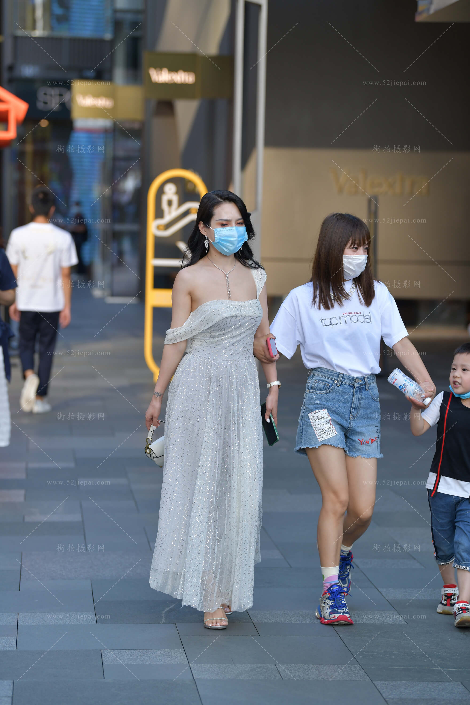 街拍美图合集,壁纸级画质(96)-姐姐白又白