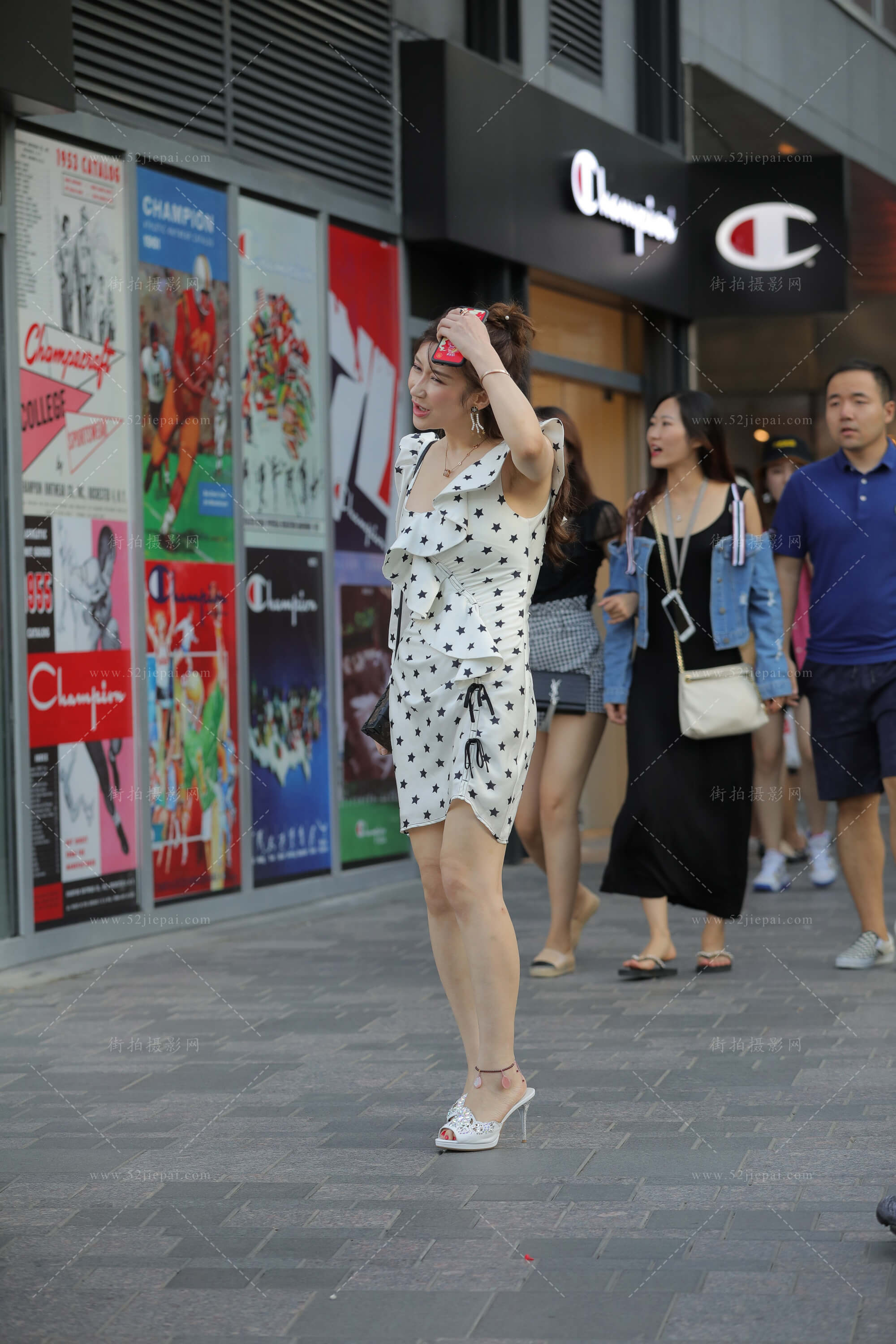 街拍高清图集，细节拉满（89）-姐姐白又白