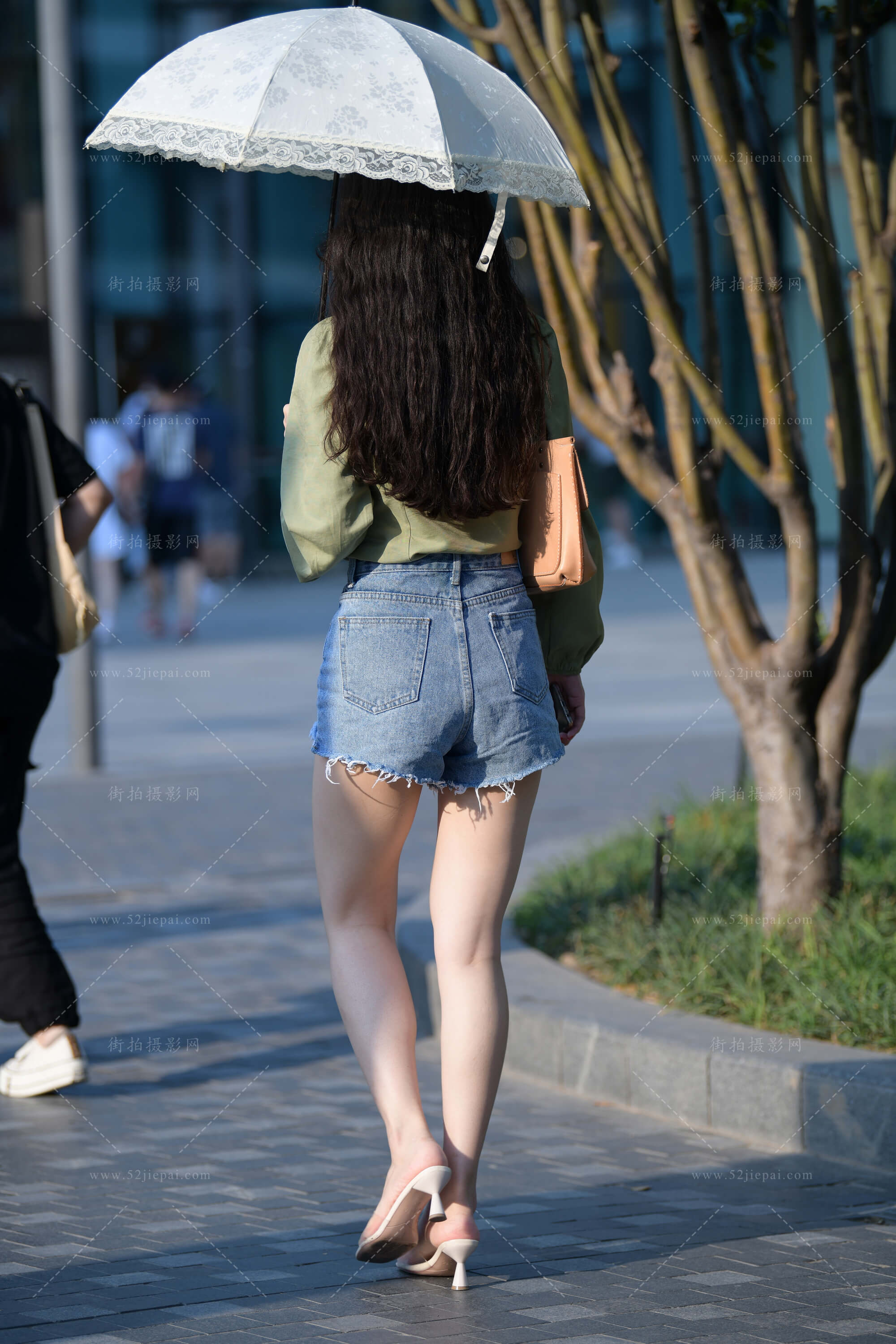 高清街拍写真集，画质细腻（99）-姐姐白又白