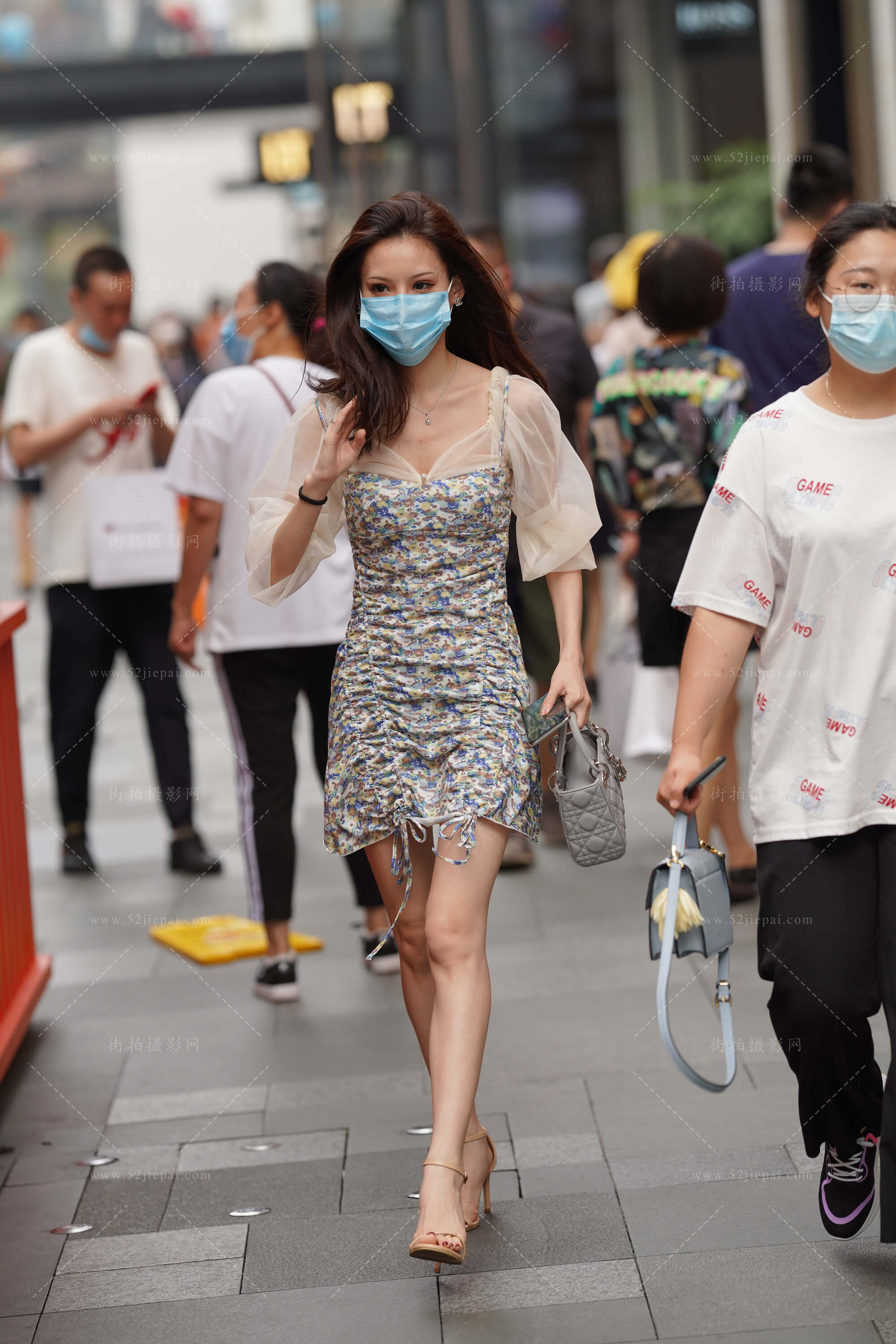 街拍美图合集，壁纸级画质（104）-姐姐白又白