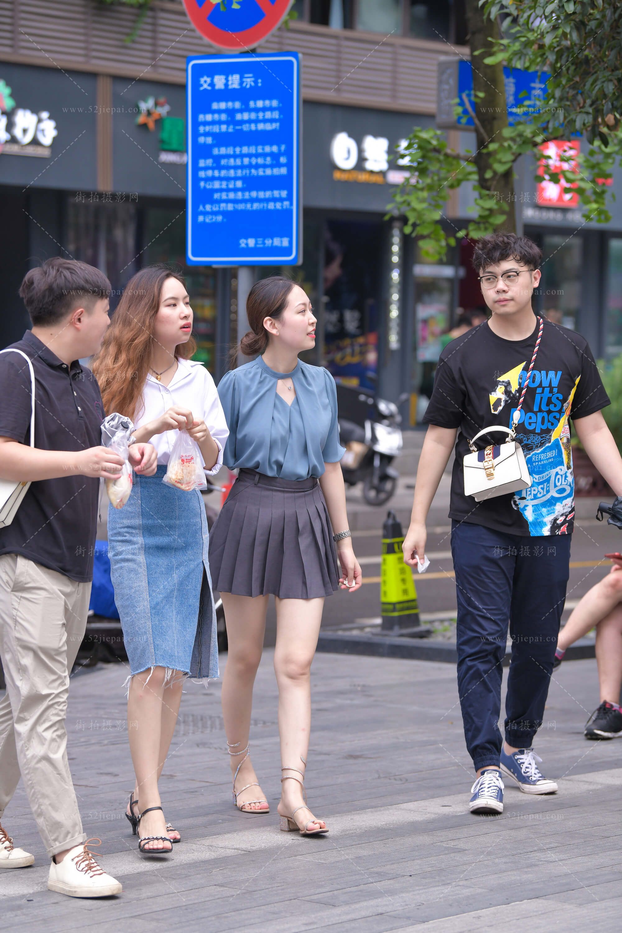 美腿高清图集，收藏级画质（36）-姐姐白又白