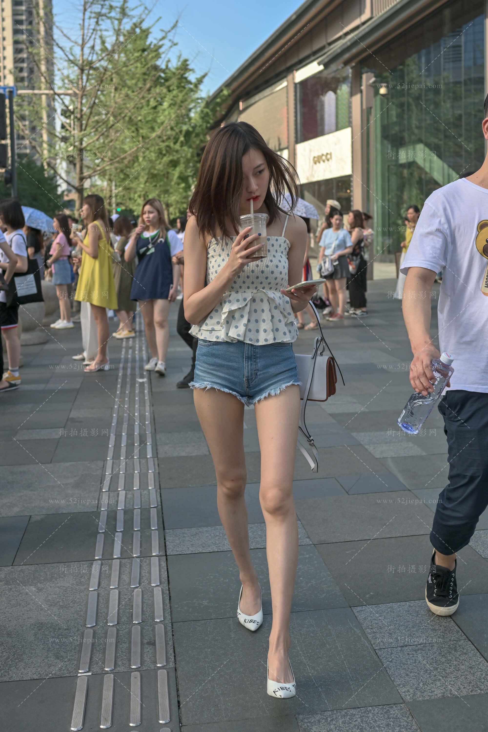 街拍高清图集，细节拉满（102）-姐姐白又白