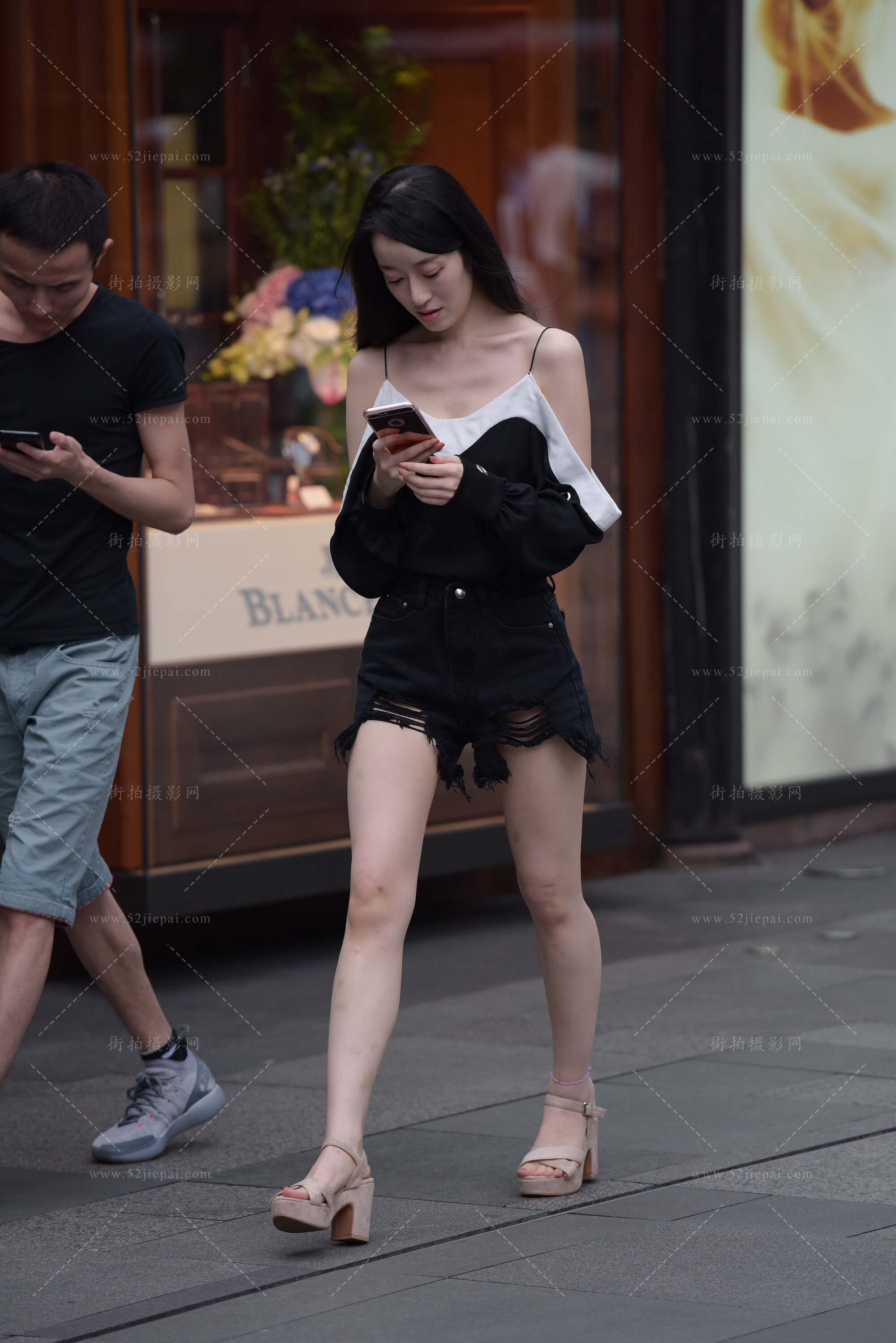 街拍主题高清写真，网盘速发（88）-姐姐白又白