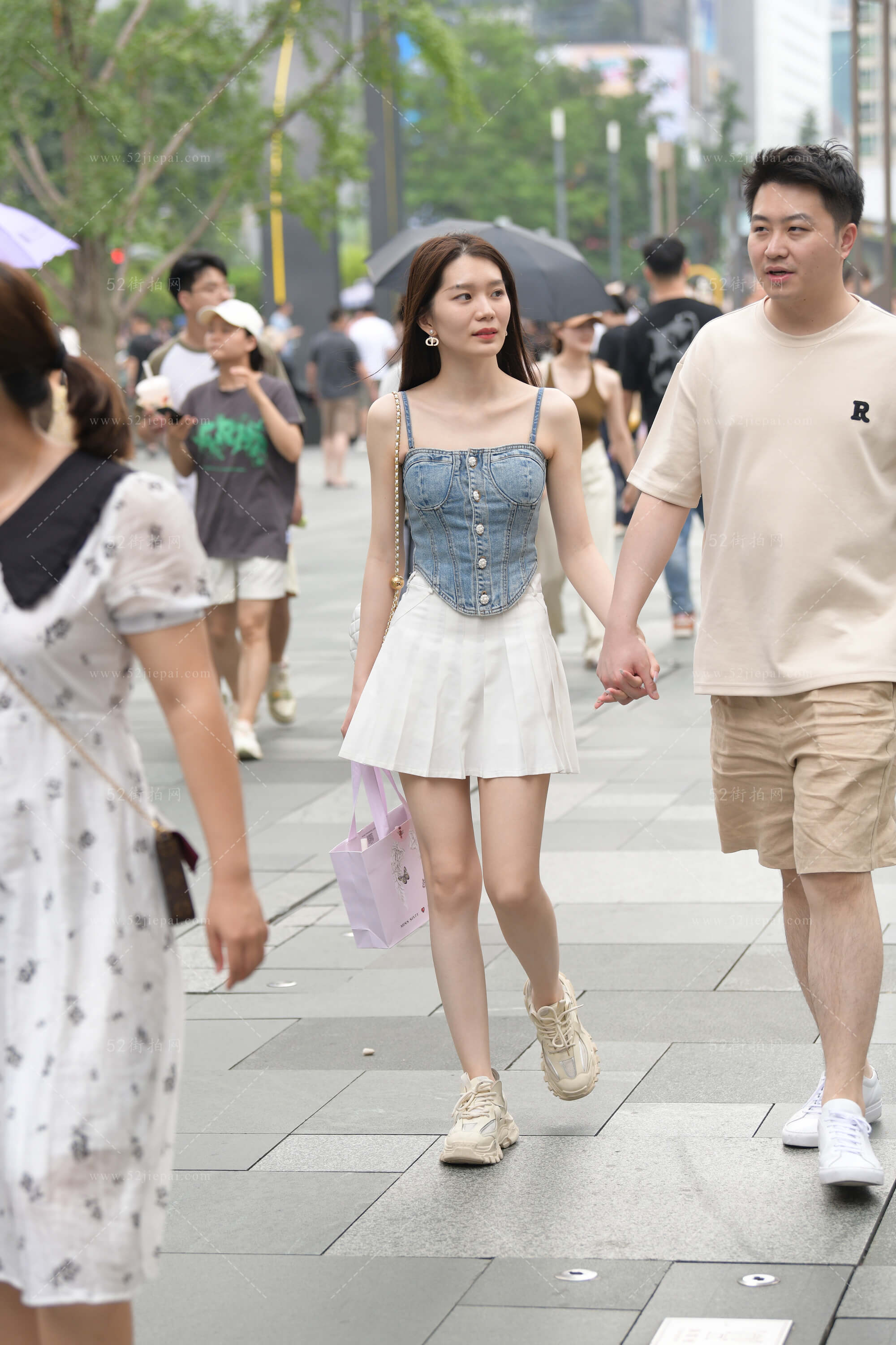 街拍高清图集,收藏级画质(34)-姐姐白又白