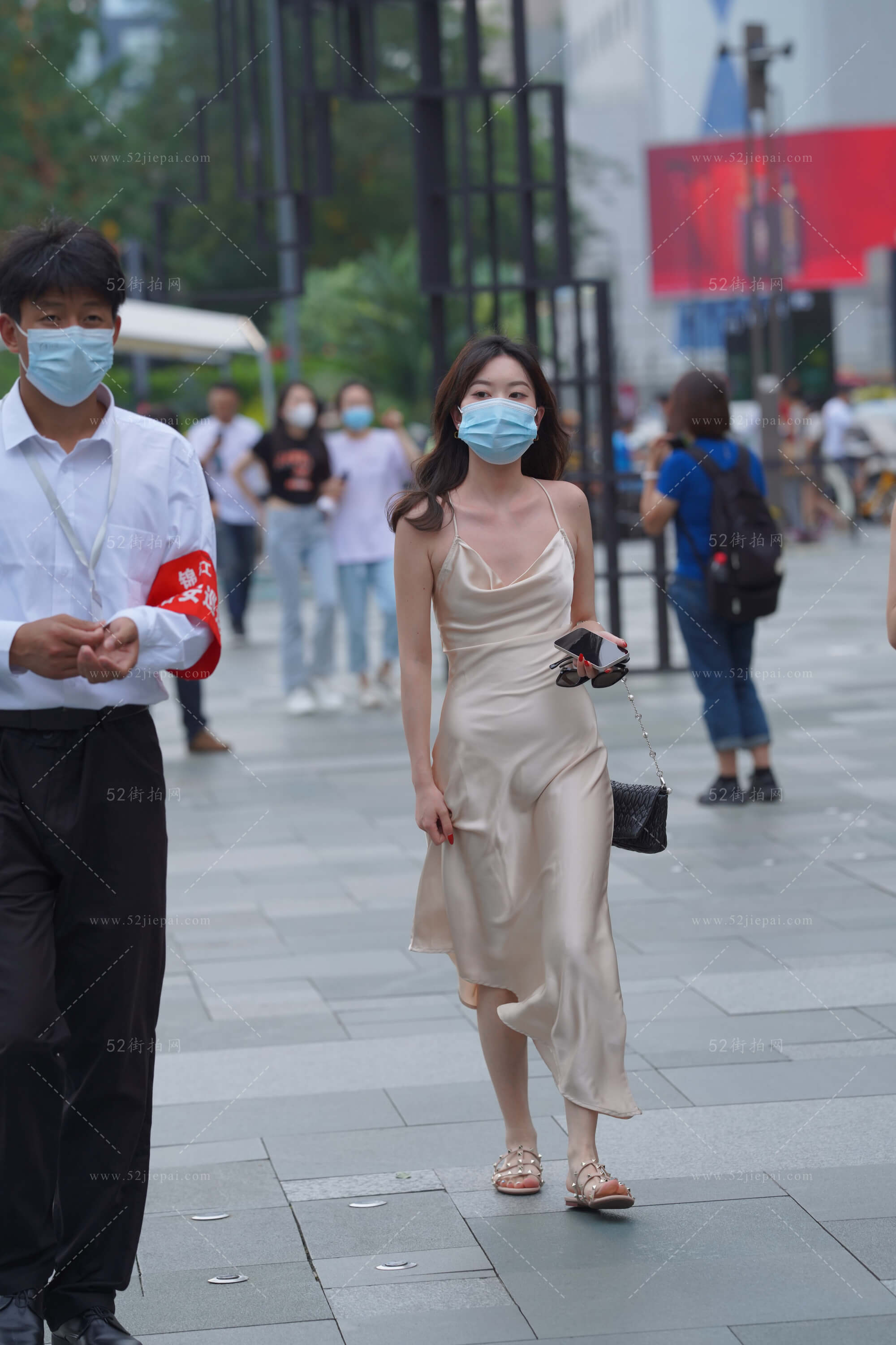 街拍美图合集，壁纸级画质（31）-姐姐白又白