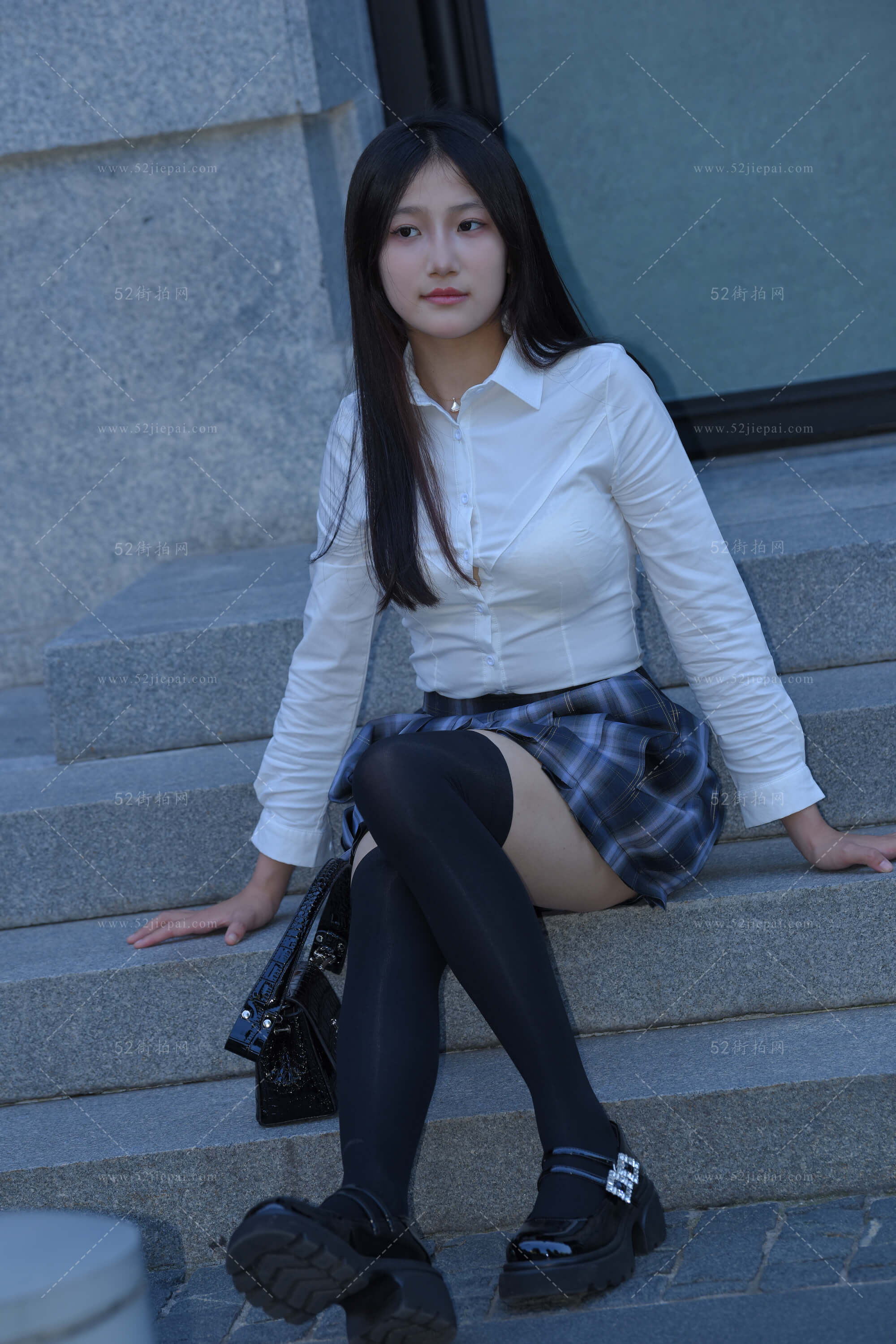 短裙美图合集,壁纸级画质(2)-姐姐白又白