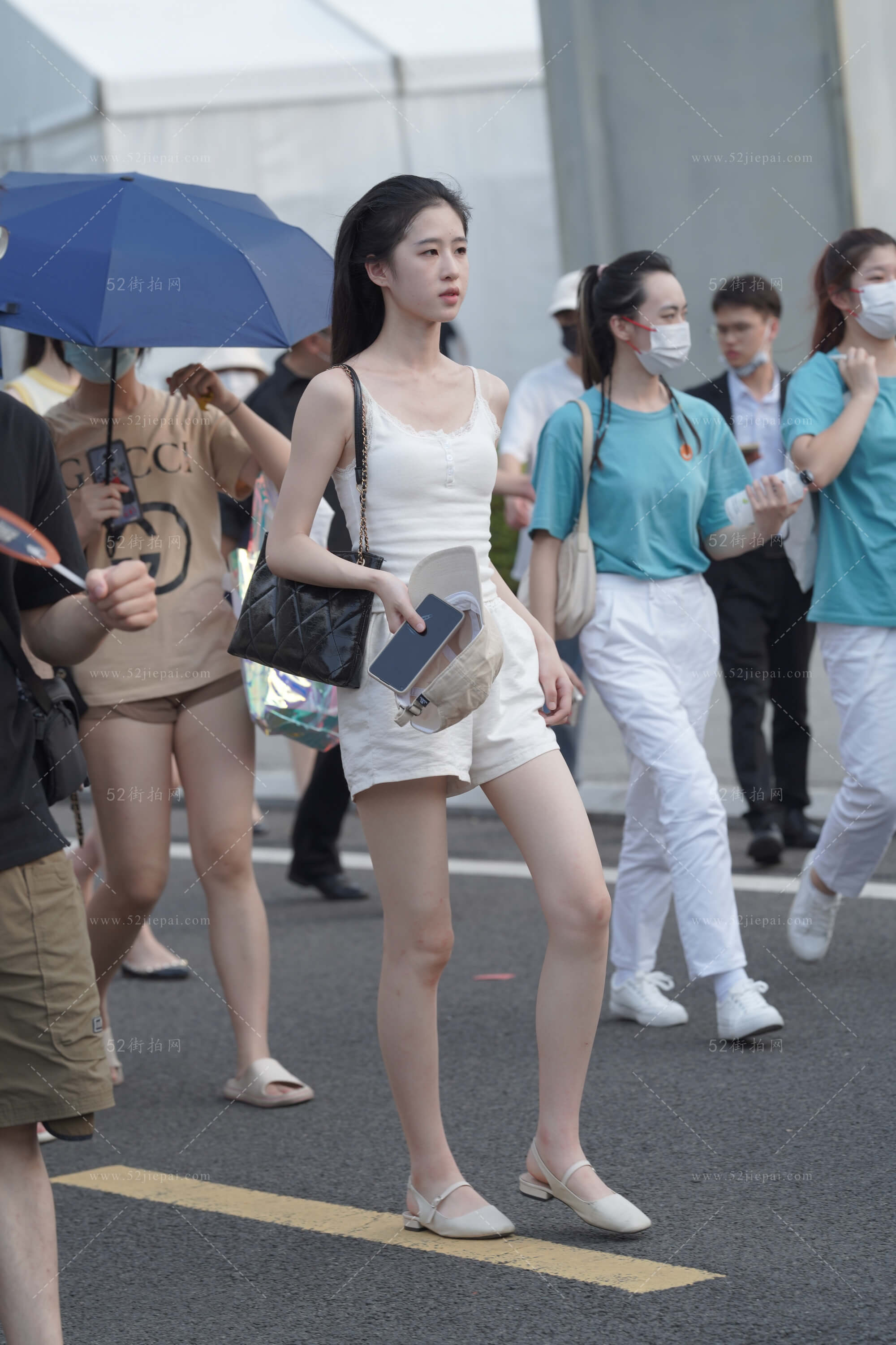 高清街拍写真集，限时上架（38）-姐姐白又白