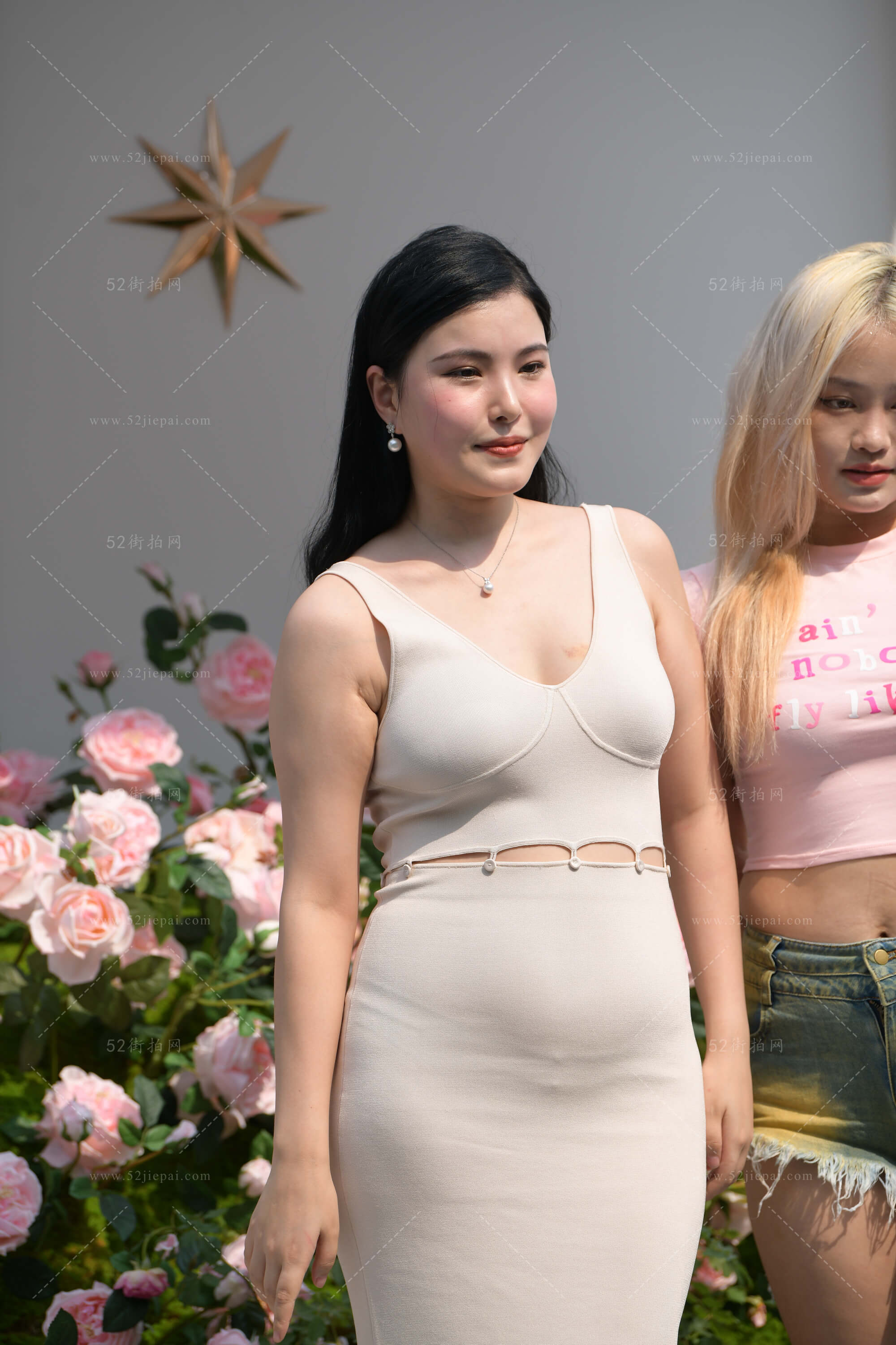 精选长裙写真，超清无水印-姐姐白又白