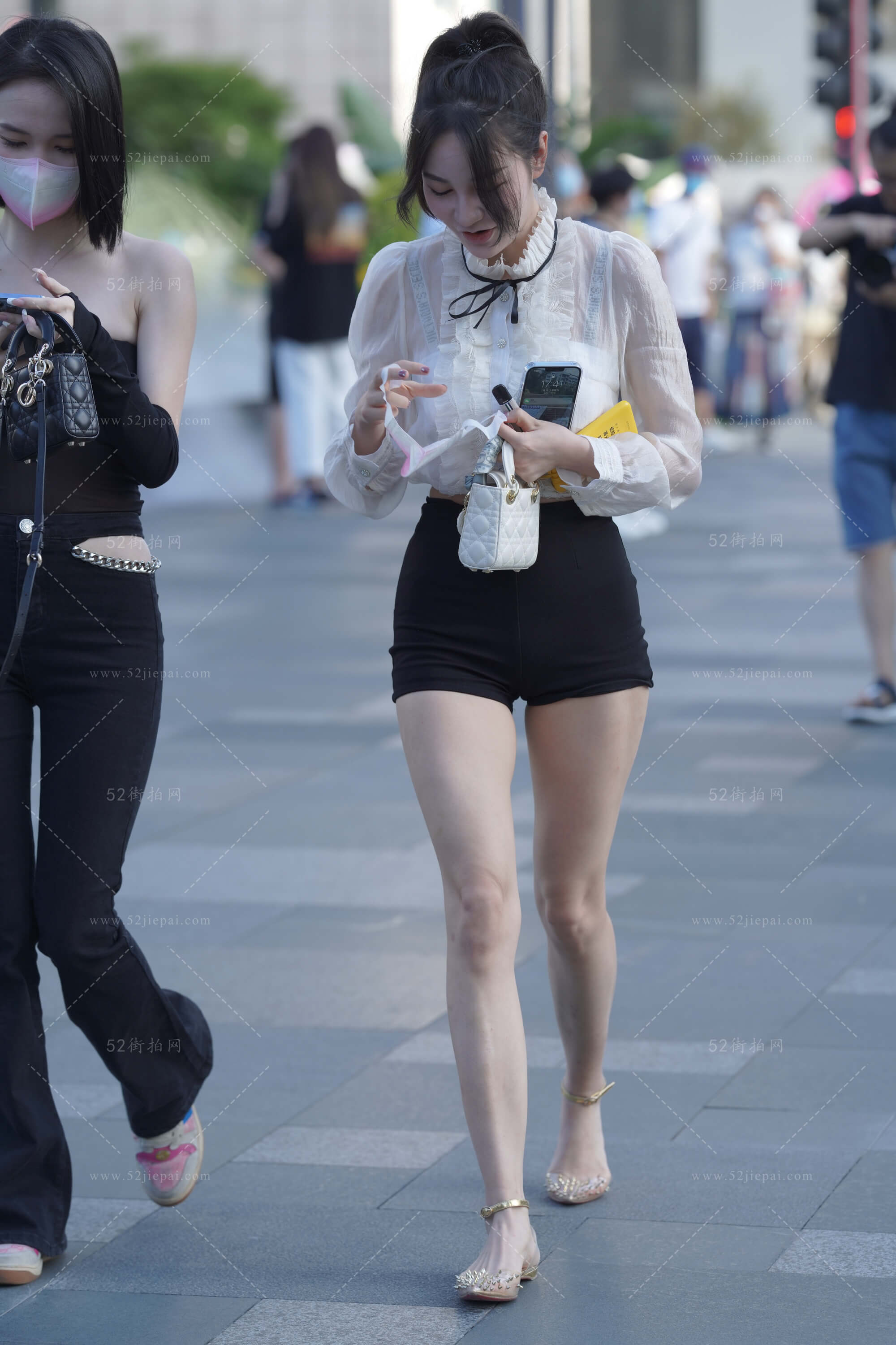 街拍高清图集，画质党必收（52）-姐姐白又白