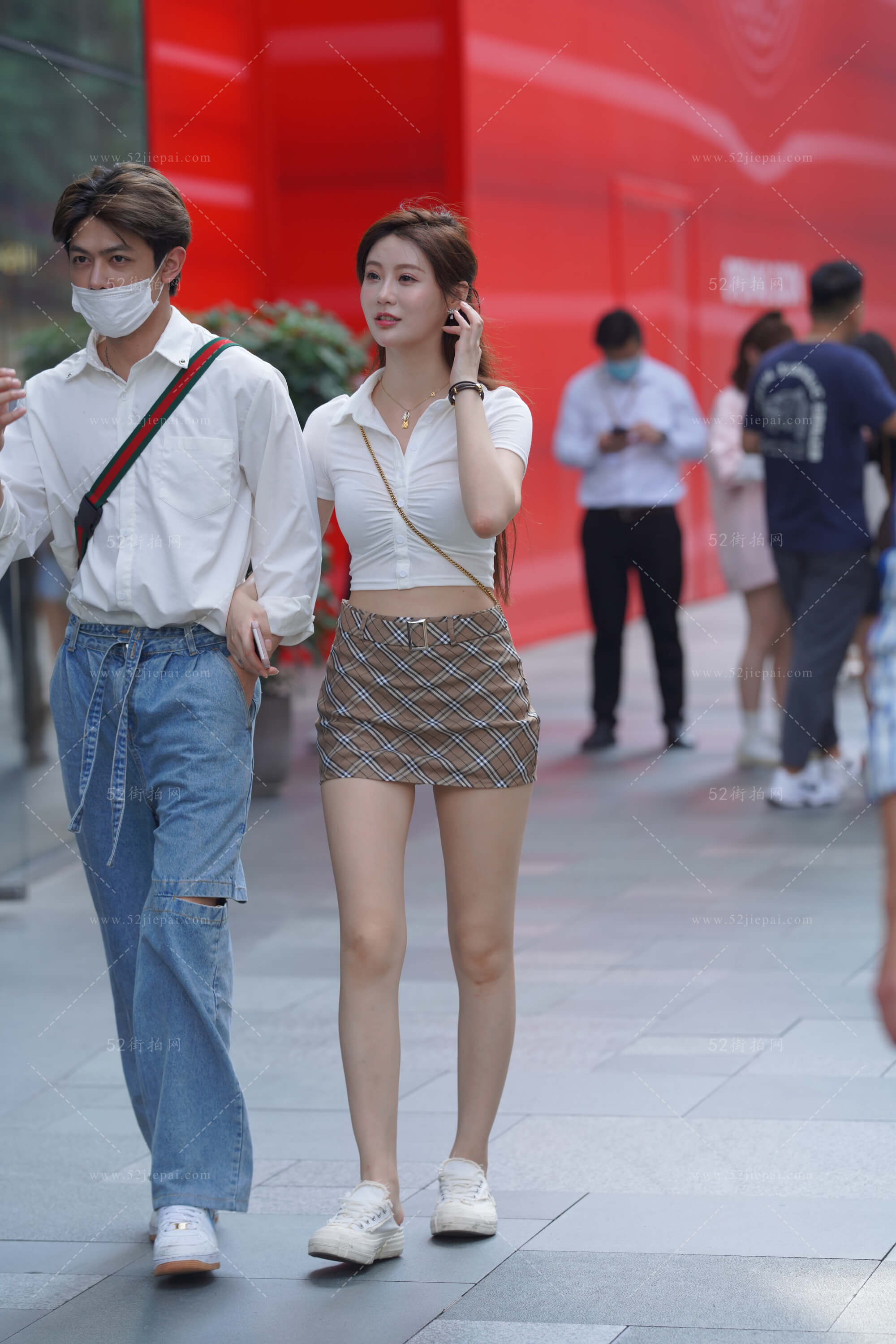 主题高清写真,网盘速发(72)-姐姐白又白