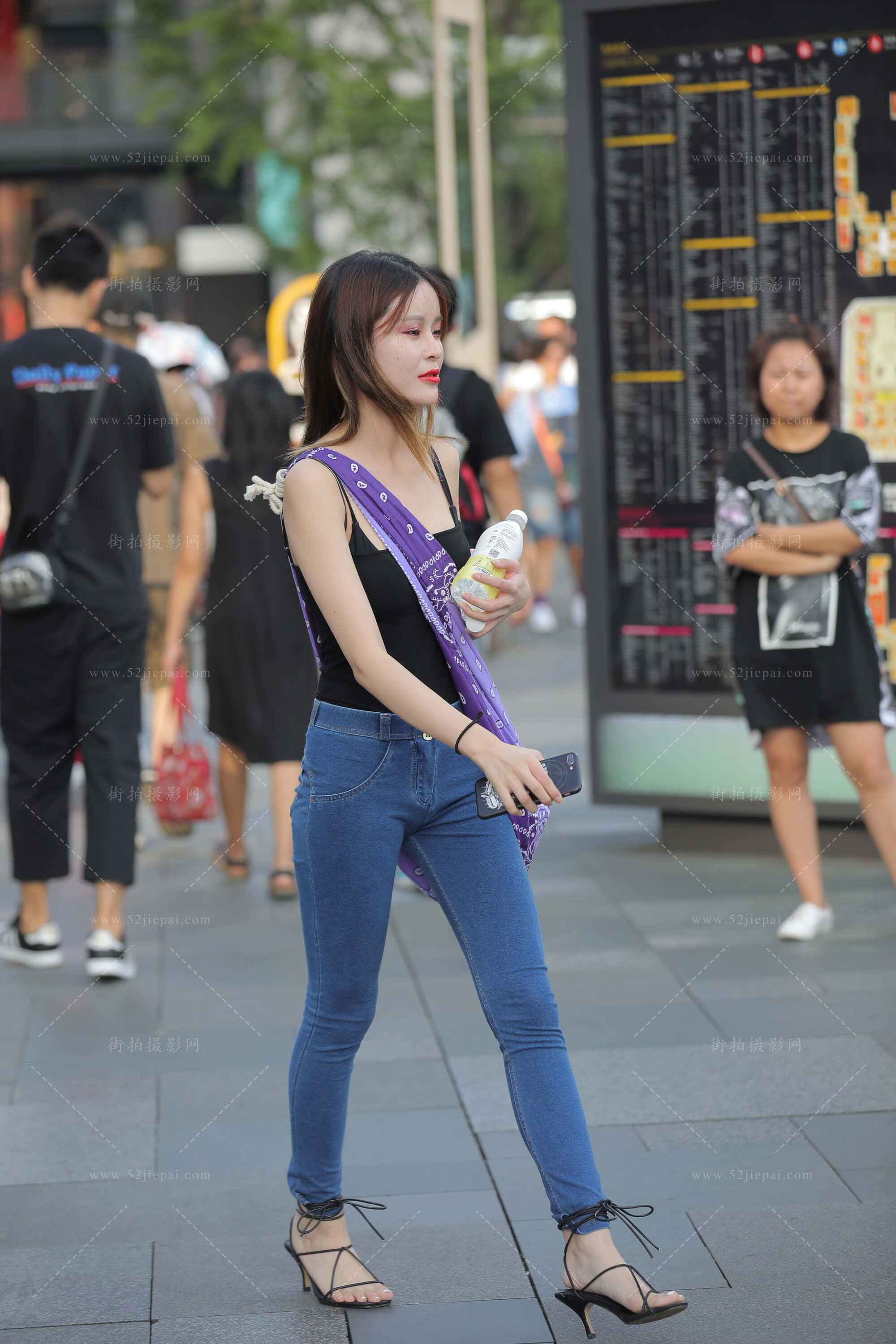 街拍高清图集,细节拉满(145)-姐姐白又白
