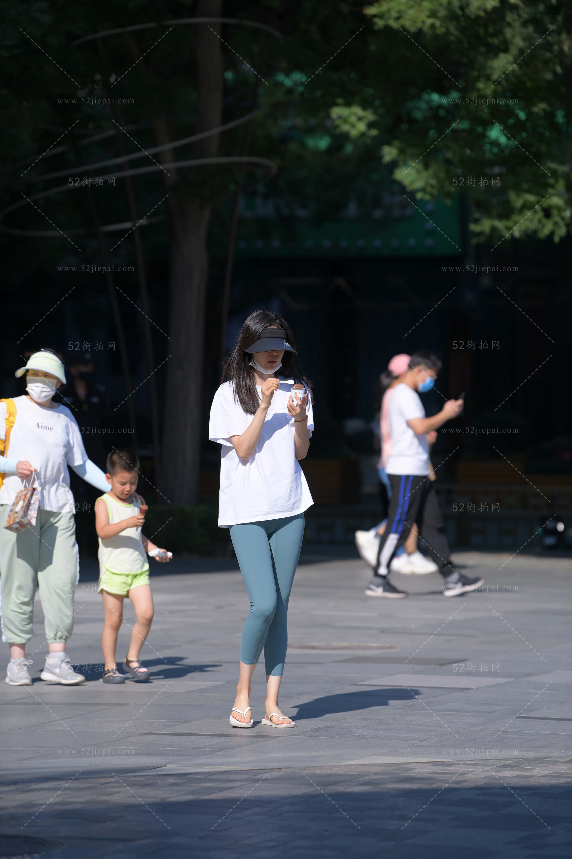 街拍高清图集,细节拉满(153)-姐姐白又白