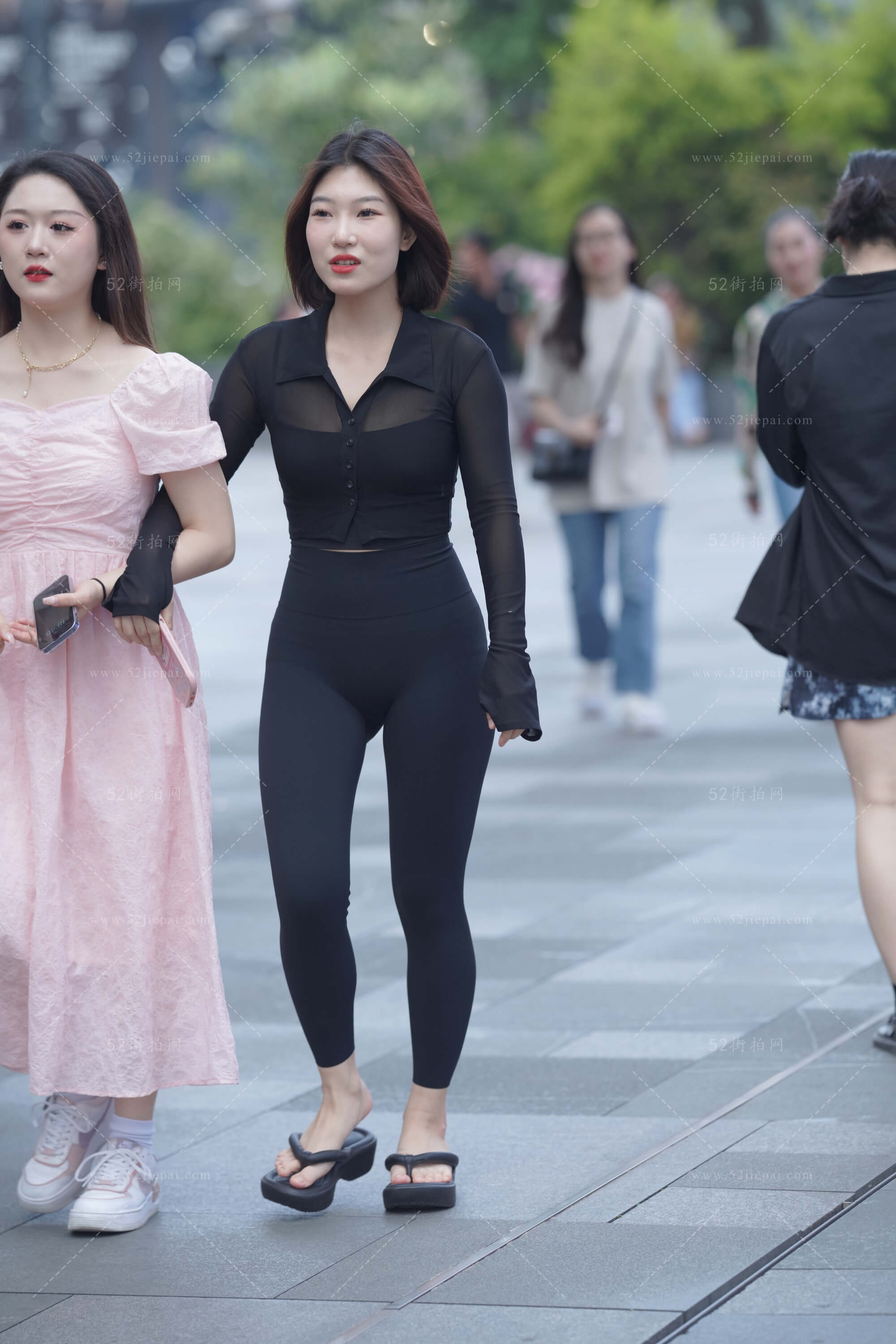 街拍美图合集，高清付费图集（136）-姐姐白又白