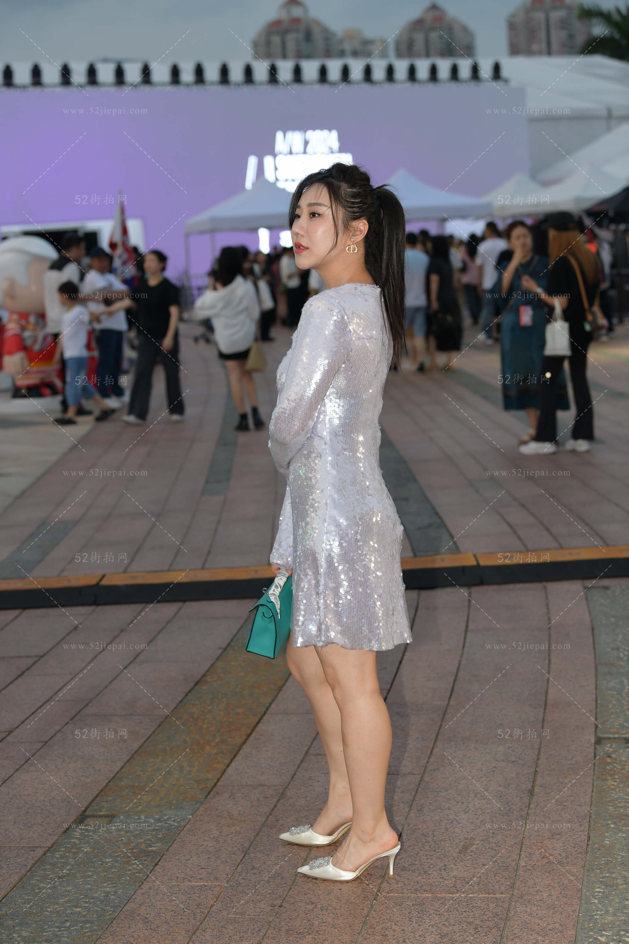 高清美腿写真集，限时上架（33）-姐姐白又白