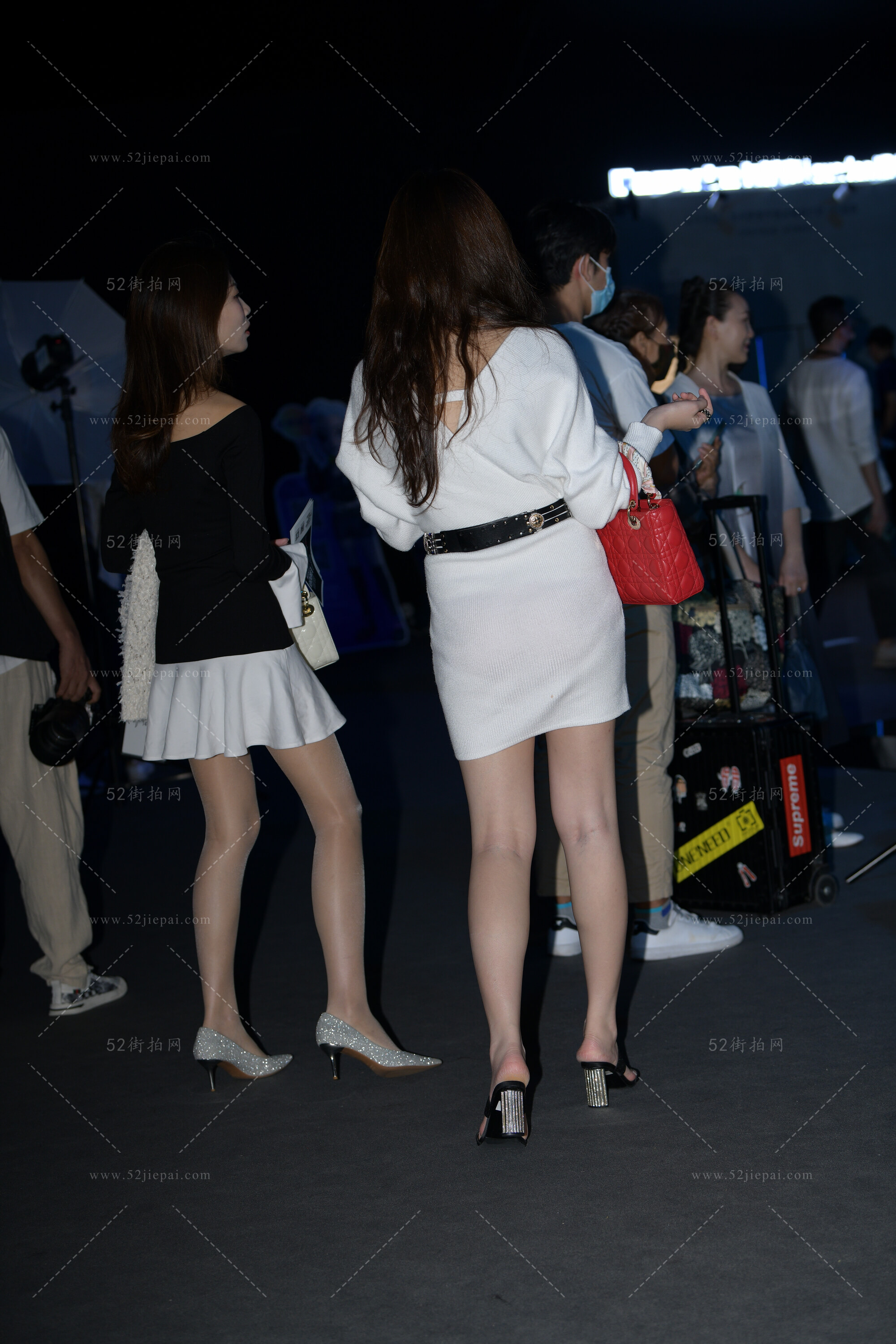 美腿主题高清写真，原图直出（33）-姐姐白又白