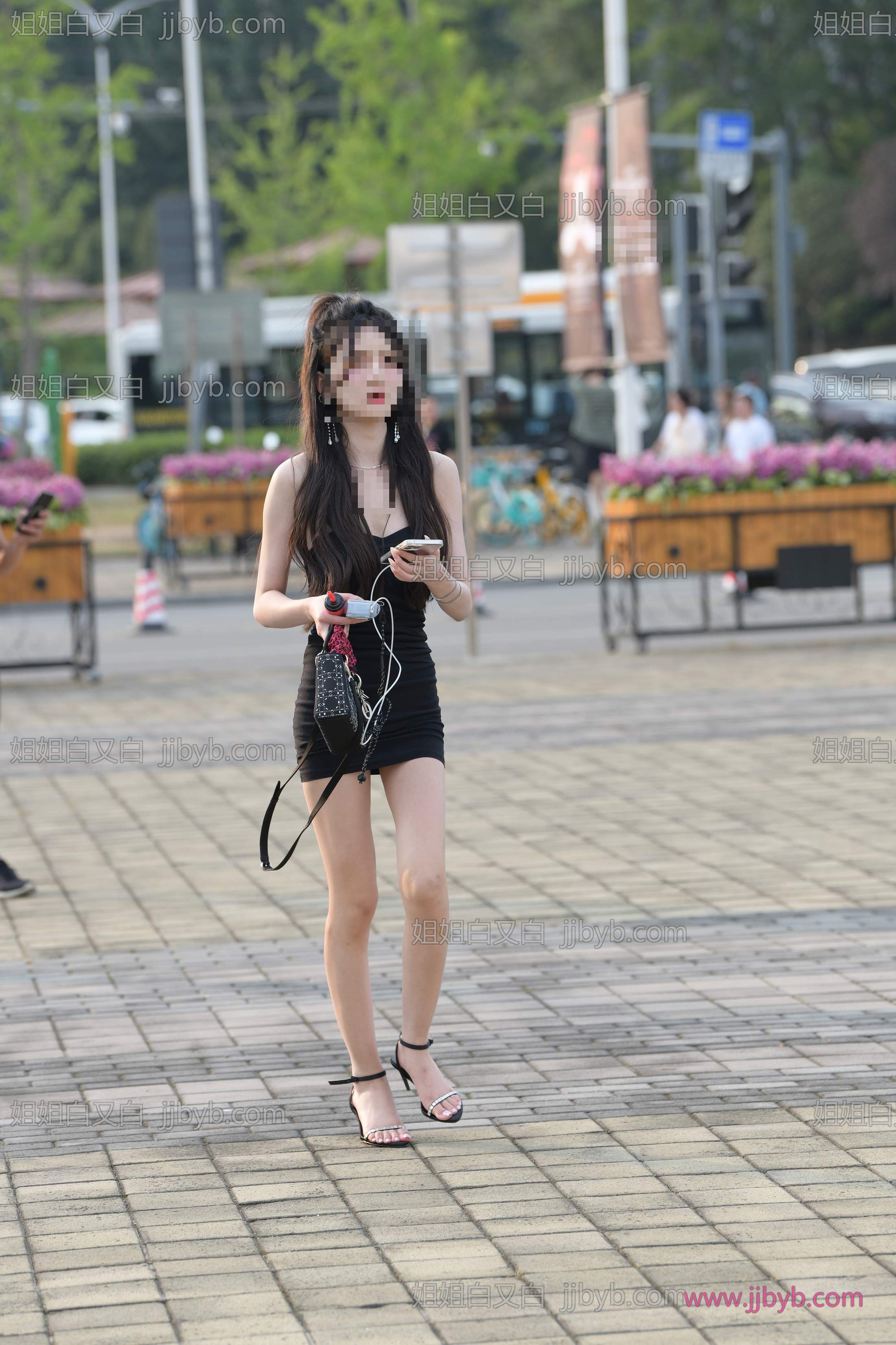 高清图集，画质党必收｜街拍美女·气质·高颜值小姐姐-姐姐白又白
