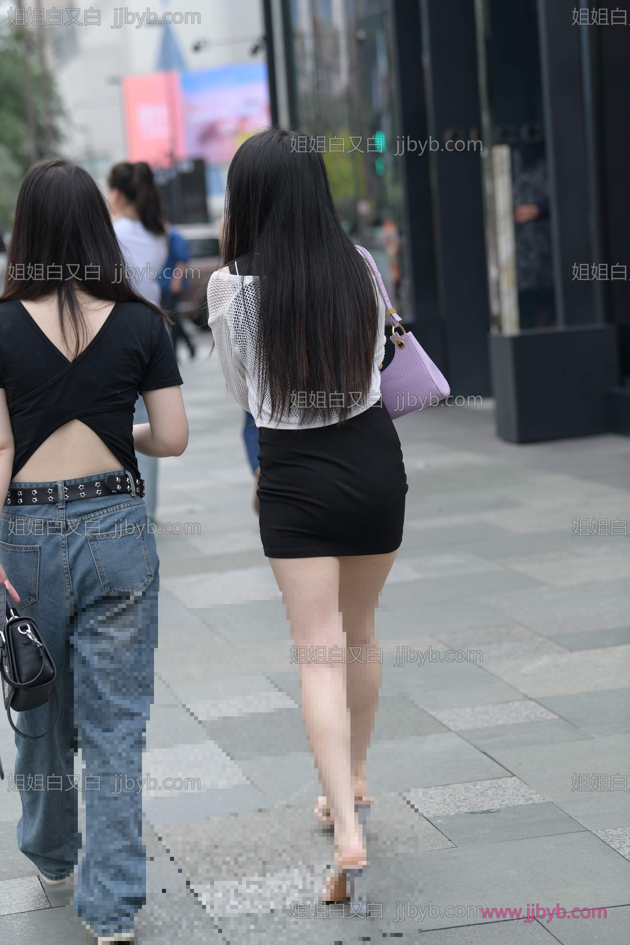 街拍主题高清写真，8K质感｜街拍美女·短裙·街拍黑色短裙气质小姐-姐姐白又白