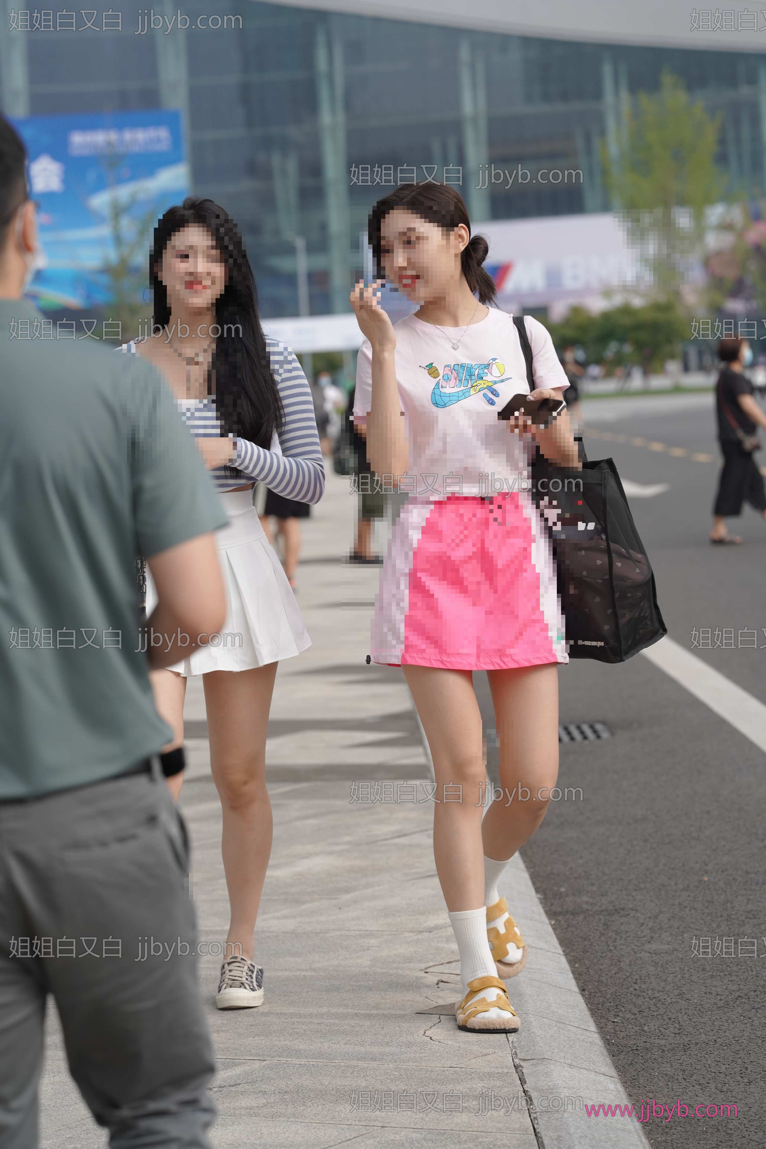 人气写真，超清无水印｜街拍美女·裙装·人美穿什么都好看-姐姐白又白