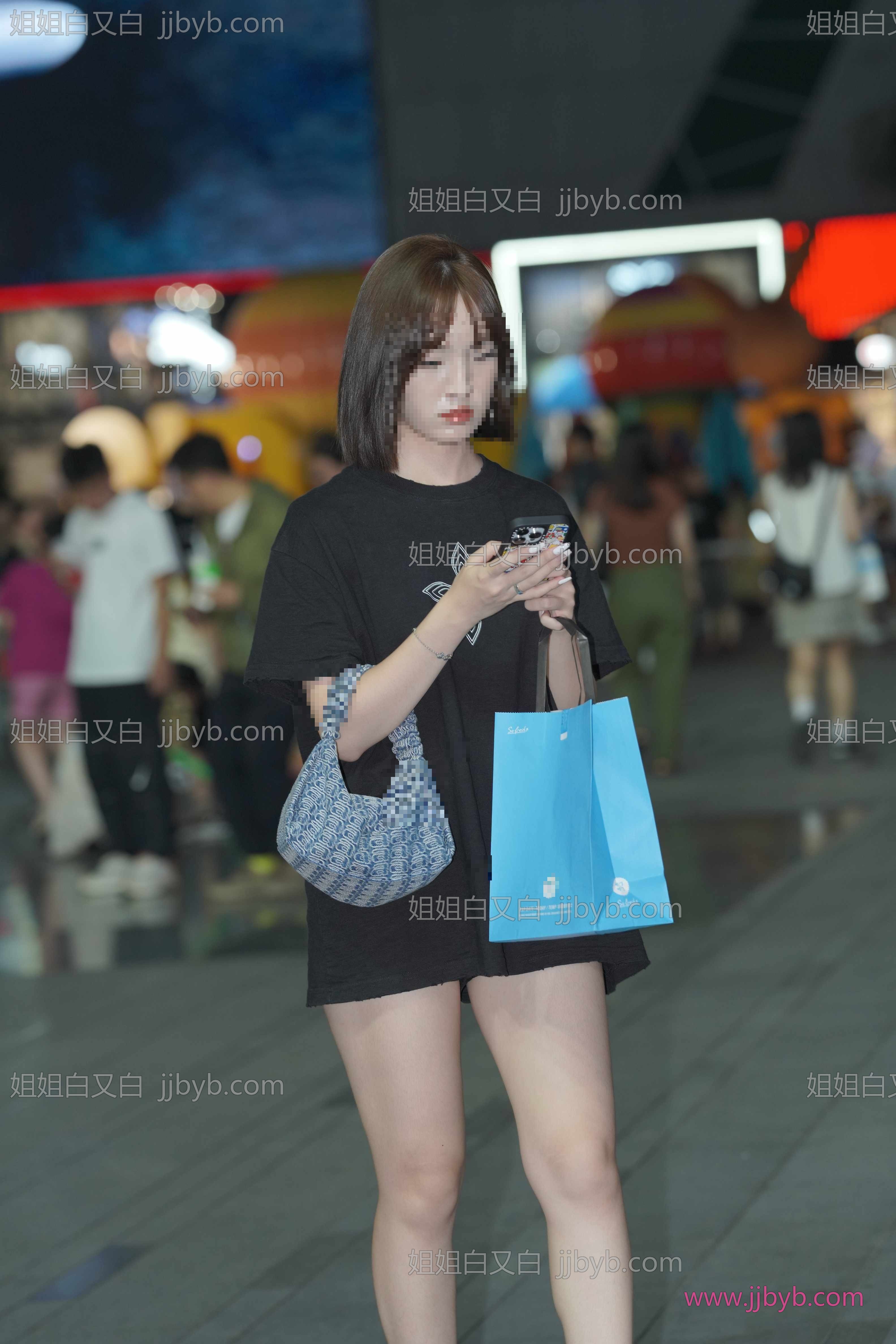 主题高清写真，原图直出｜街拍美女·清纯·短发美眉-姐姐白又白