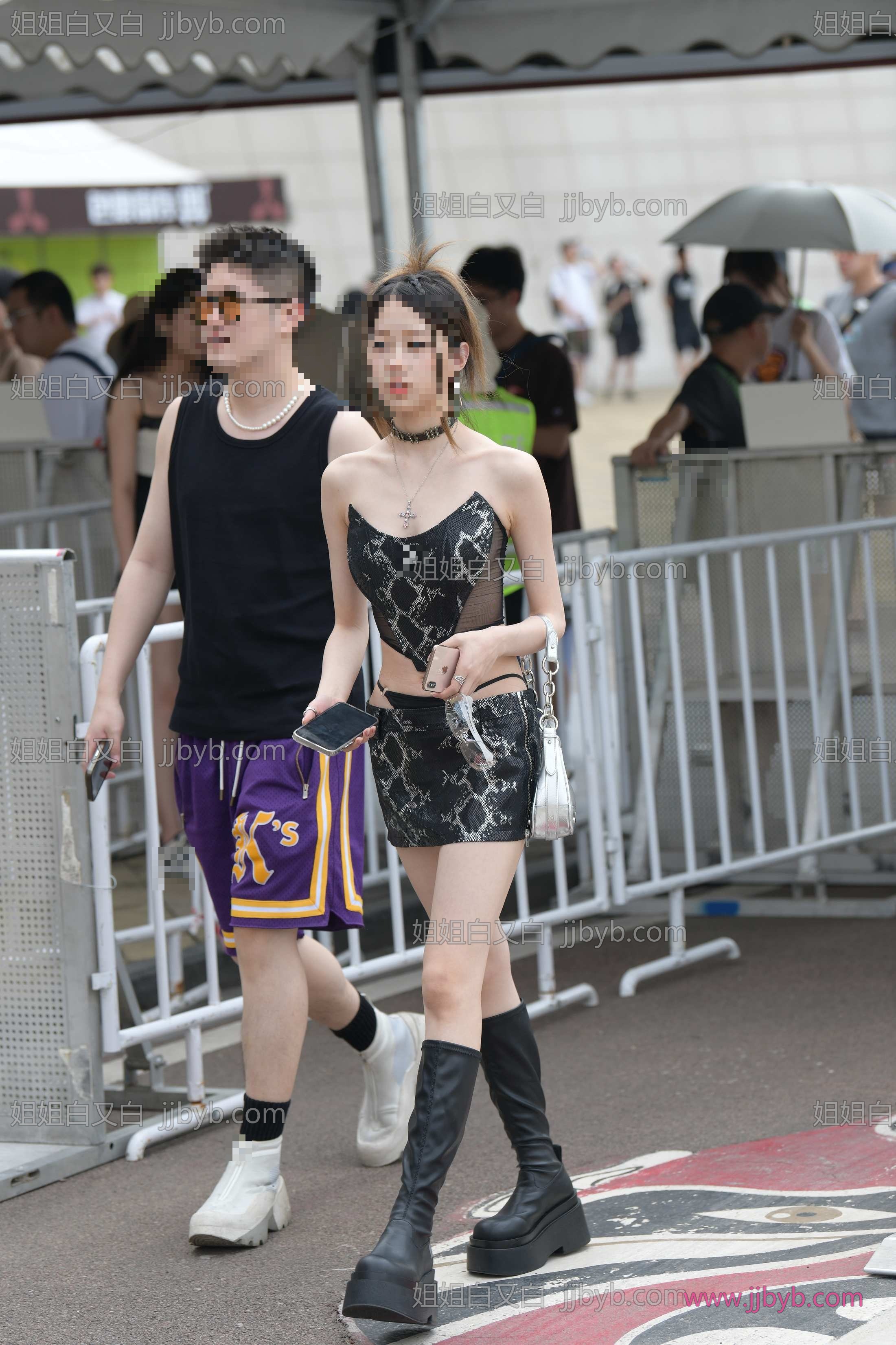 写真，高清原图打包收藏｜街拍美女·清纯·清凉的长靴妹子-姐姐白又白