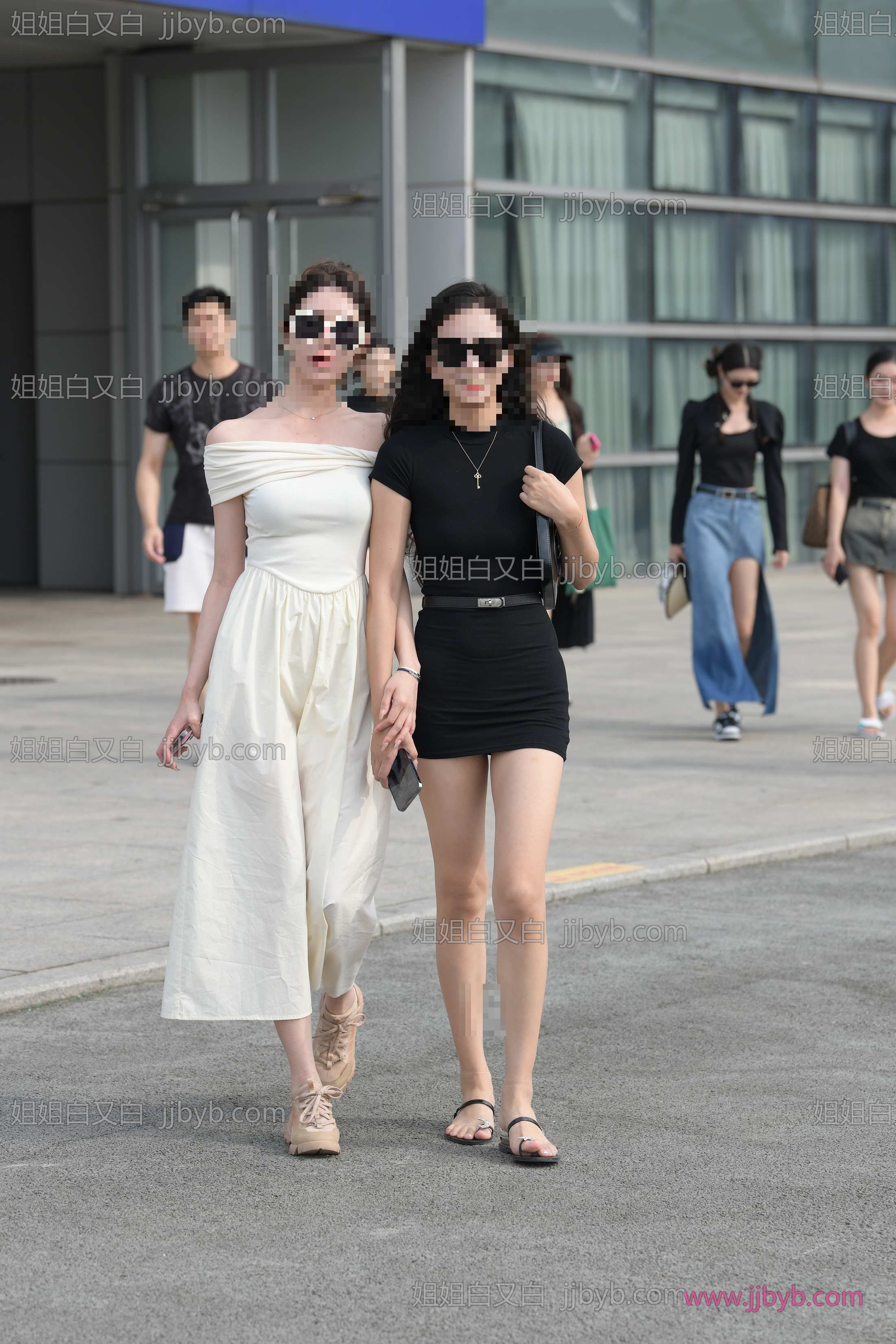 主题高清写真，8K质感｜街拍美女·时尚·墨镜时尚美女-姐姐白又白